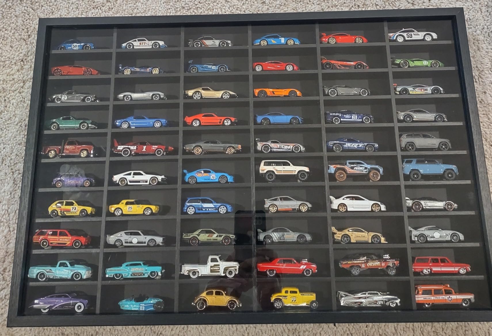 Wooden Wall Mount Display Case for Hot Wheels with Dust Resistant Acrylic Door, Matchbox 1/64 Scale Diecast Model Cars Display Storage Organizer Case, Stores up to 60 Cars customer photo 1