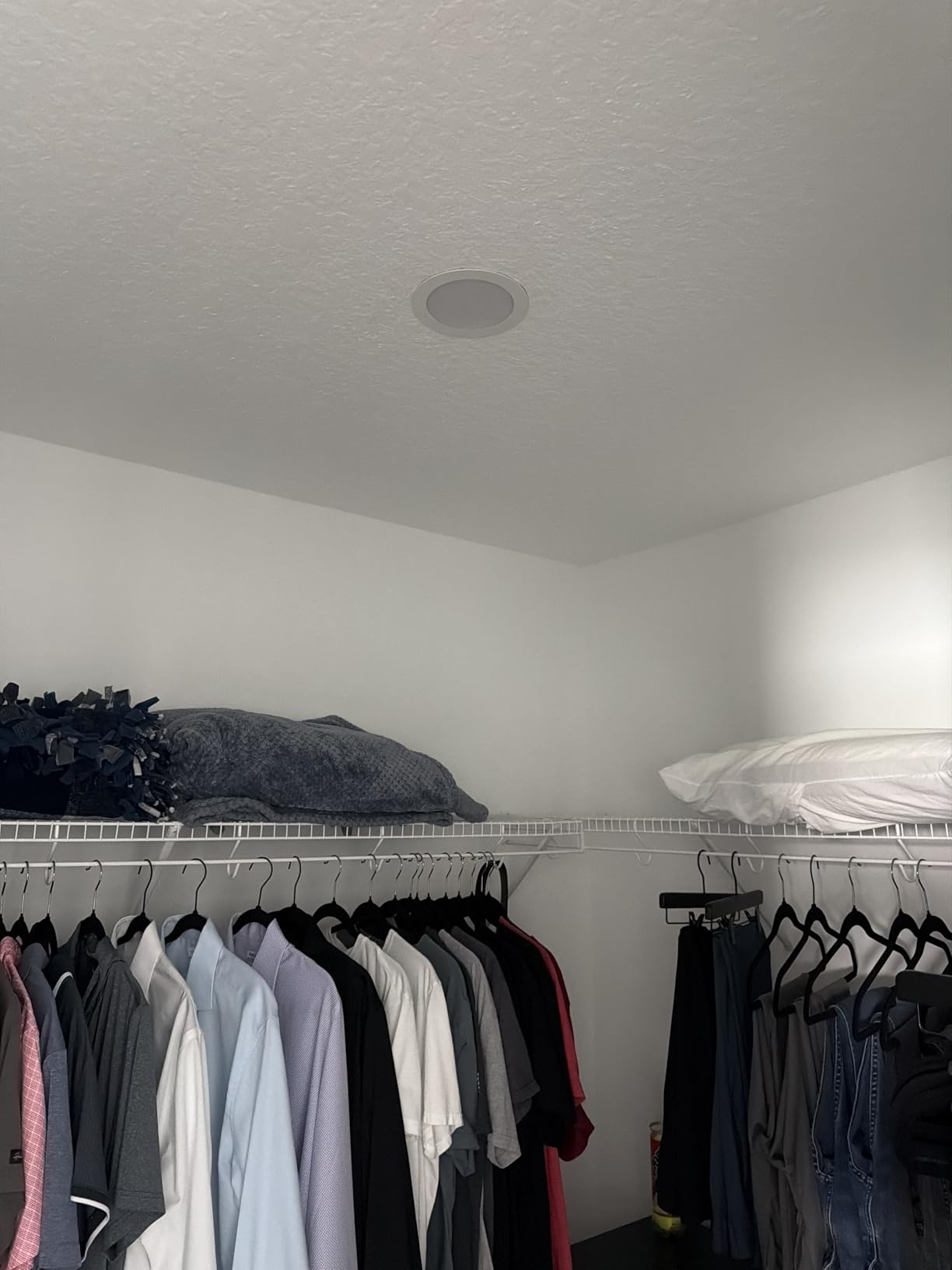 HALO HLB 6 inch LED Recessed Lighting Canless Dimmable Wet Location Selectable Lumens and Selectable Color 27/30/35/40/5000K 4-Pack Indoor Outdoor Soffit Ceiling Lights HLB6LSFS5-4PK customer photo 2