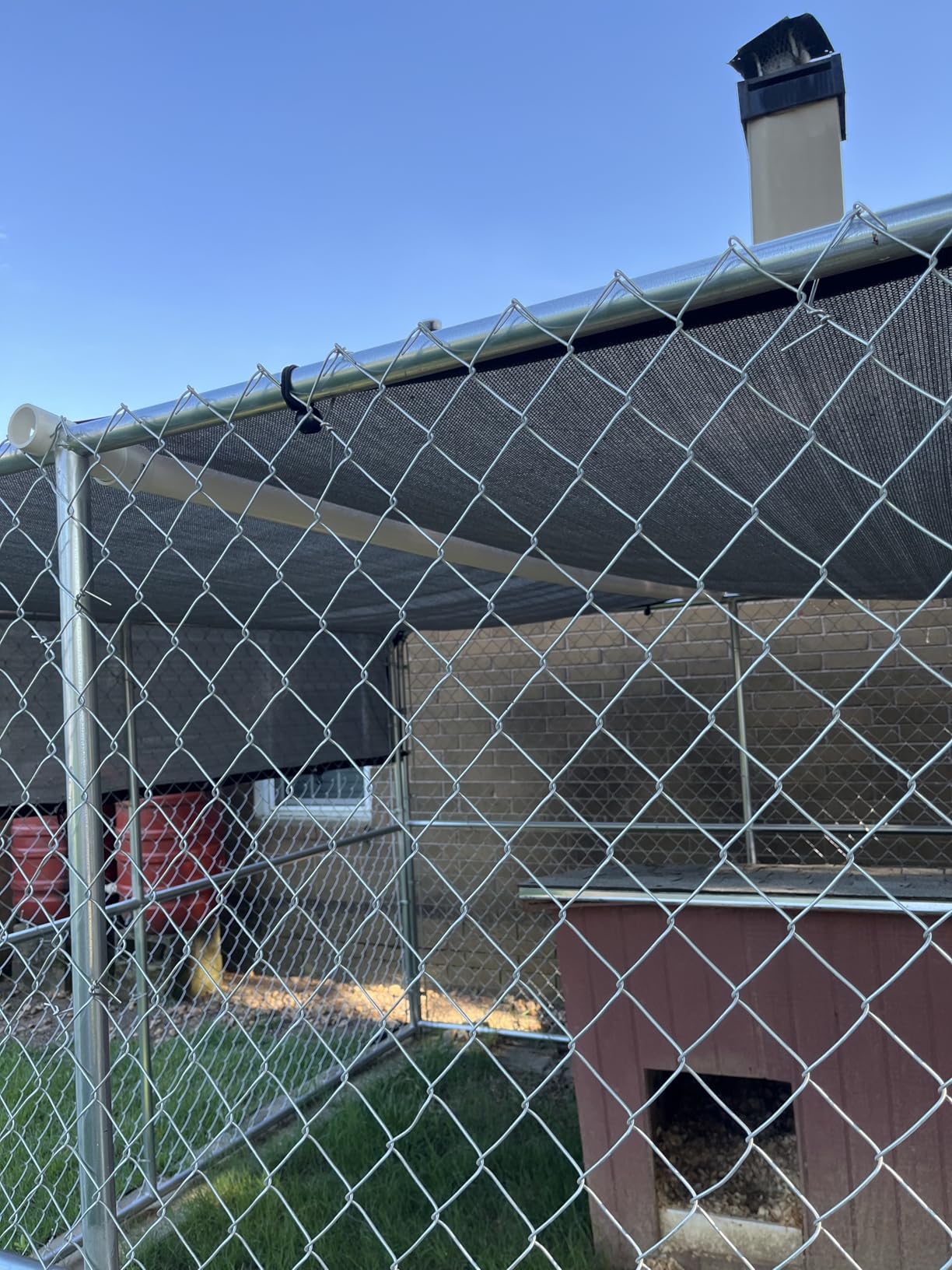 EMERIT 90% Sun Shade Cloth, 10' X 20' Pergola Shade Cover Canopy, 50 MPH Wind-Resistant Tarp customer photo 1