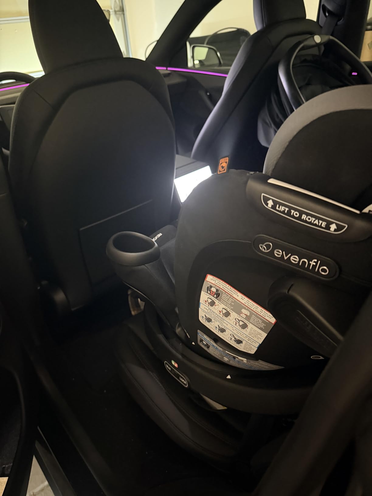 Evenflo Revolve360 Extend Convertible Car Seat with 360 Degree Rotation, Extended Rear-Facing, Forward-Facing, Booster Mode, and Secure Latch Install, Rockland Green customer photo 2