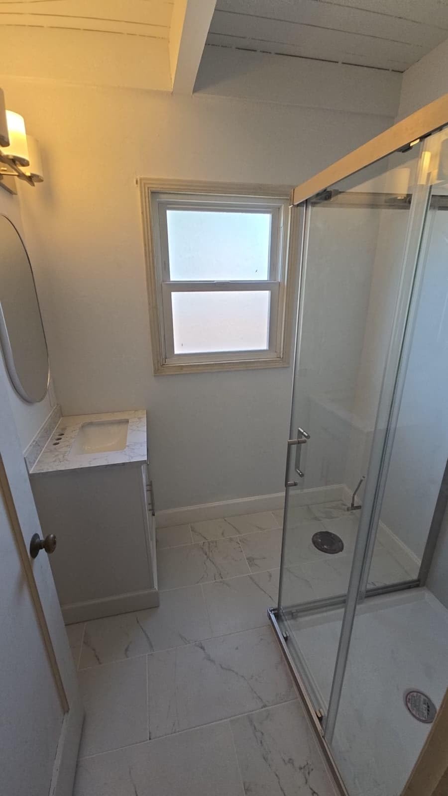 Corner Shower Enclosure 34