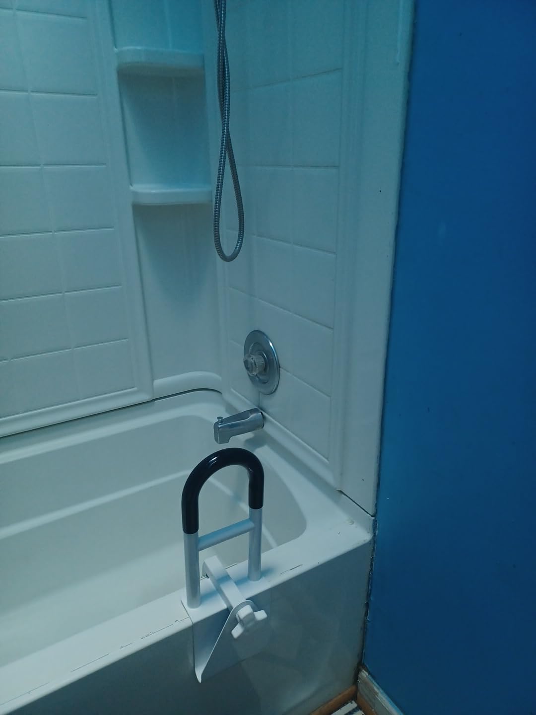 Bathtub Safety Rail, Bathtub Handle Grab Bar | Non-Slip Grip for Seniors, Elderly, Fits 3.1 to 6.7 Inch Tub Walls, Supports 300 lbs customer photo 1