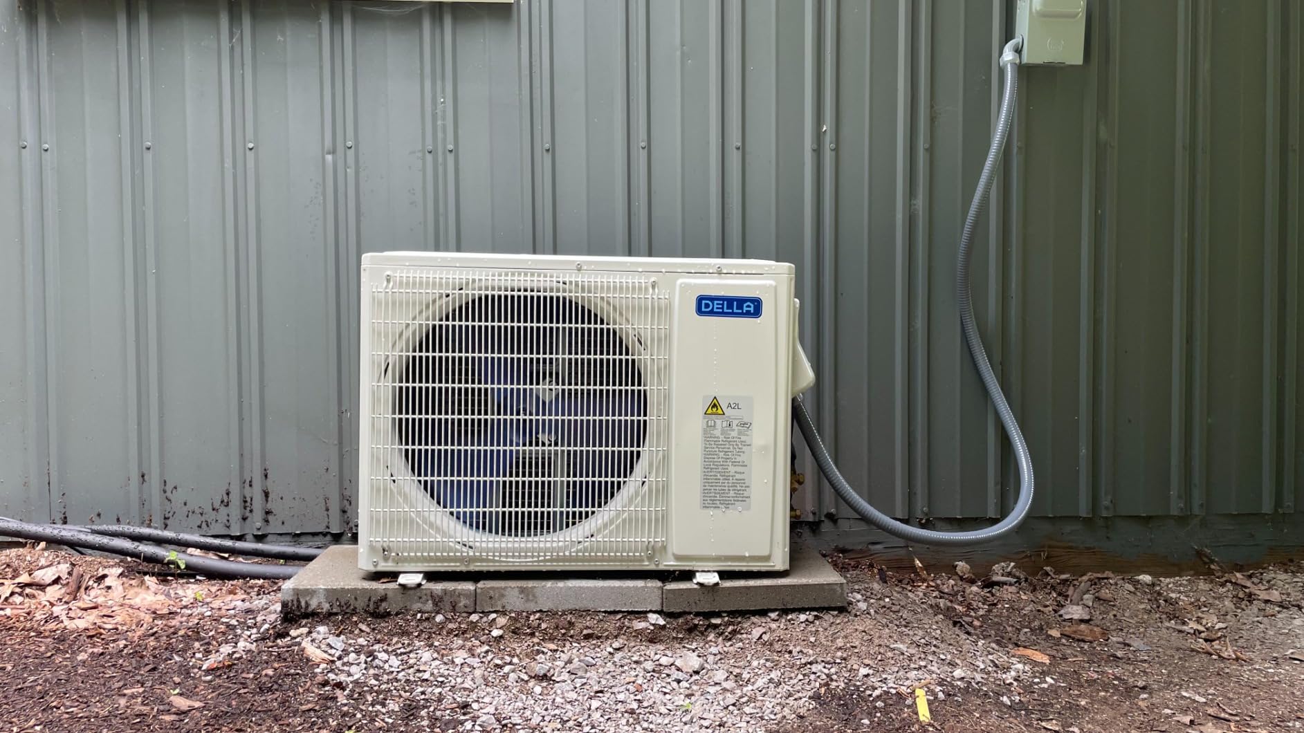 Della Motto Series 12000 BTU Mini Split AC, Cools up to 550 Sq.Ft, 19 SEER2 230V, Energy Efficient, Ductless Inverter System, 1 Ton Pre-Charged Heat Pump, Works with Alexa and WiFi, 16.4ft Kits customer photo 2