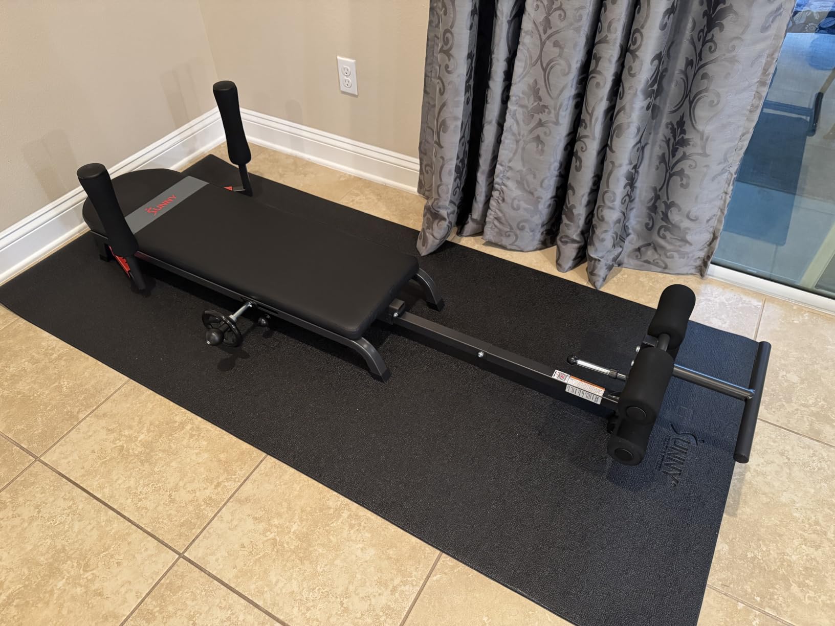 Sunny Health & Fitness Decompression Stretch Table for Back Pain Relief | No-Hang Inversion Therapy, 400LB Capacity, Precise Stretch Control, Spinal Alignment Support, Improved Flexibility customer photo 1