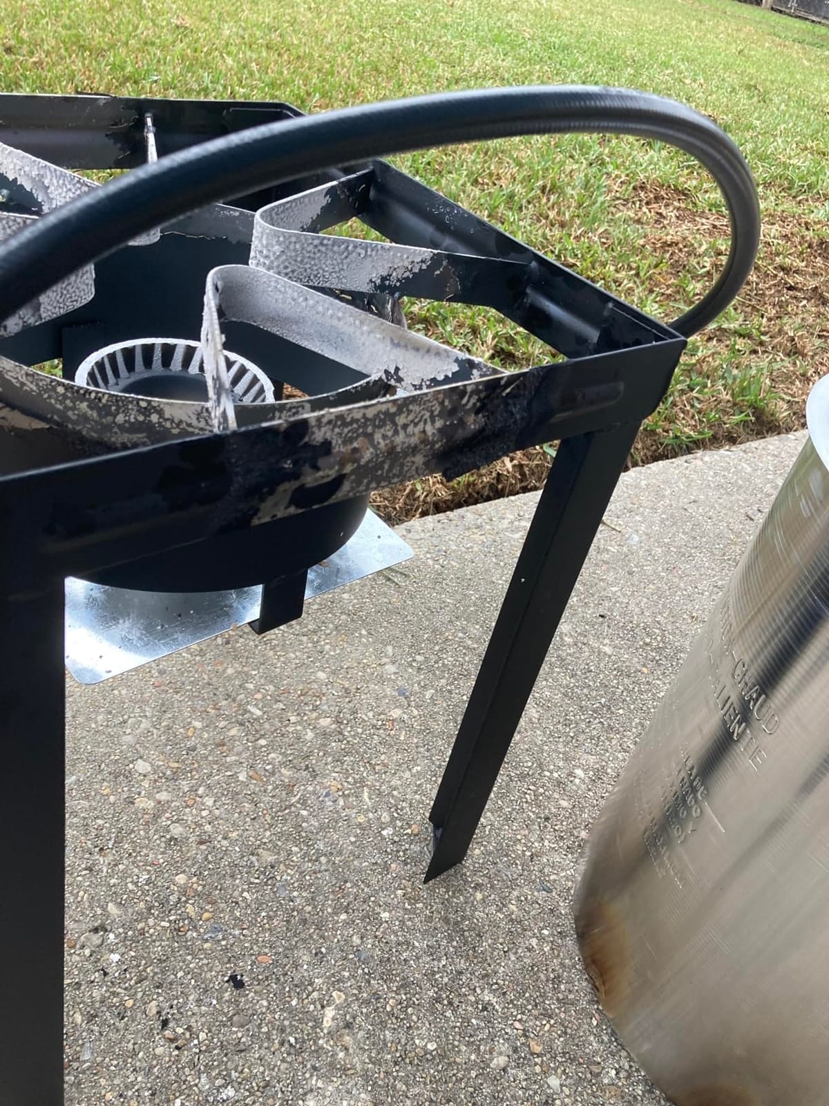 VEVOR 18 Qt Fish and Wing Fryer with Double Basket, Aluminum Propane Fish Fryer Kit, Outdoor Deep Fryer Seafood Pot with Thermometer and 58,000 BTUs Propane Burners, for Outdoor and Backyard Cooking customer photo 1