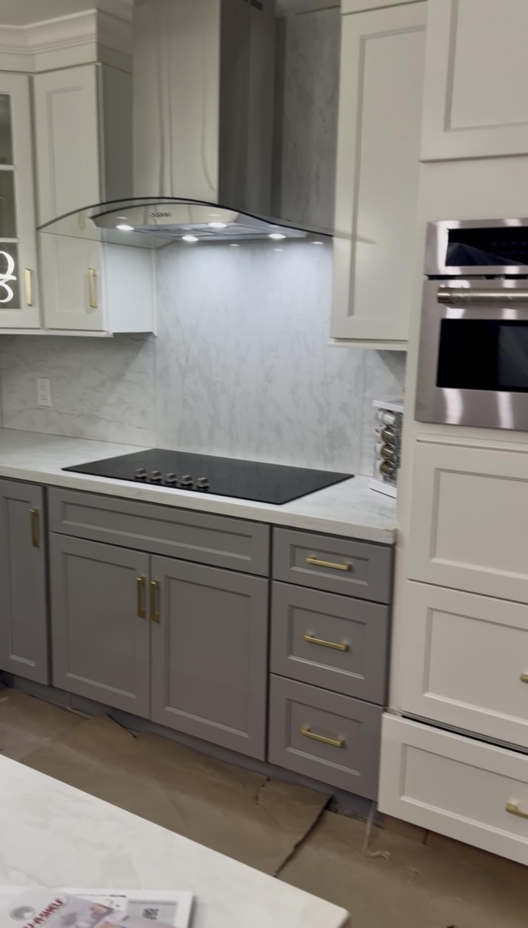Island Range Hood 36 inch 700 CFM Ceiling Mount Kitchen Hood Vent with Gesture Sensing & Touch Control, Ducted/Ductless Convertible, 3 Speeds Fan, 4 LED Lights, Stainless Steel, Aluminum Filters customer photo 1