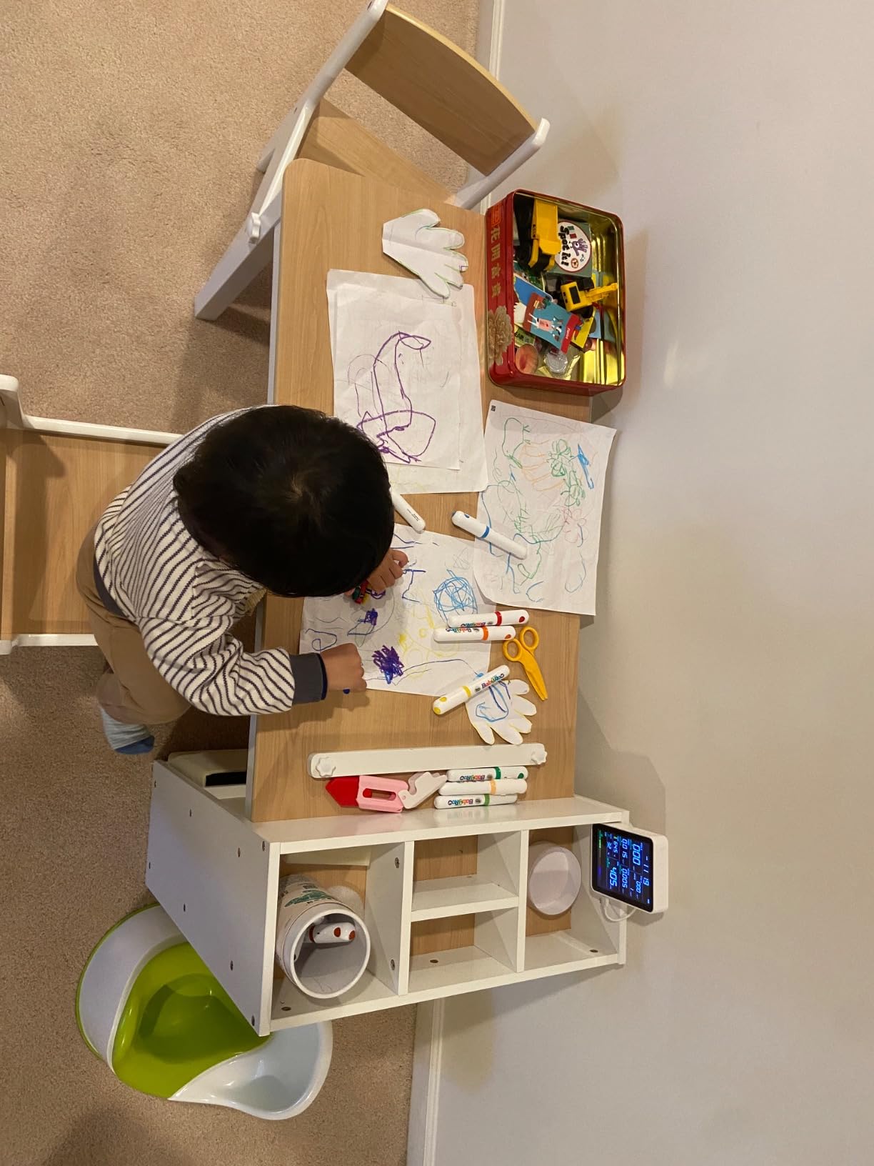 Costzon Kids Table and Chairs, 3-in-1 Wooden Art Drawing Desk Set (Natural) | Toddler Table w/ 4 Fabric Bins, Multiple Open Storage Compartments & a Paper Roll for Painting, Writing, Reading, Craft customer photo 2