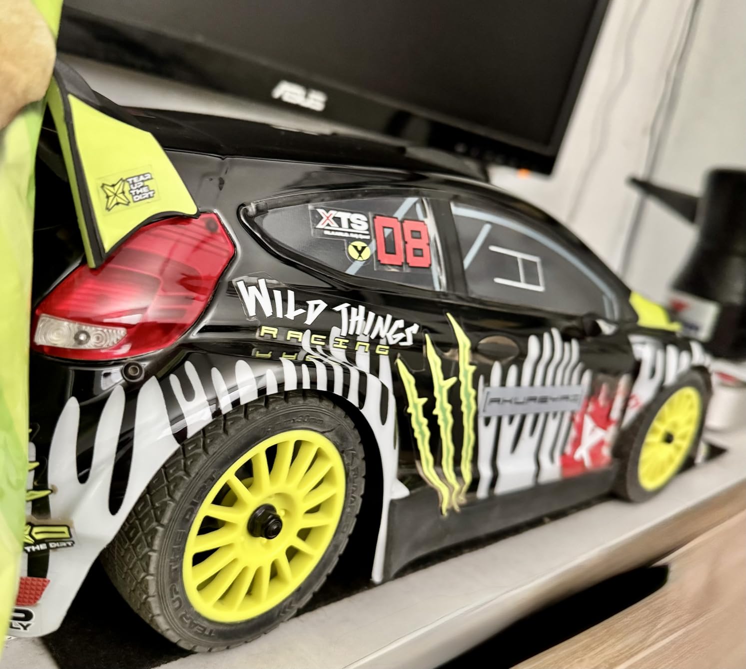 RIAARIO 1/10 Brushless RC Cars, 50 MPH Rally Car, 4WD, Waterproof, 8+ Ages | 45A Waterproof ESC, 11KG Micro Servo, 2852 3800KV Brushless Motor, 3S Lipo, 5CH Transmitter, Metal Chassis, All-Terrain customer photo 2