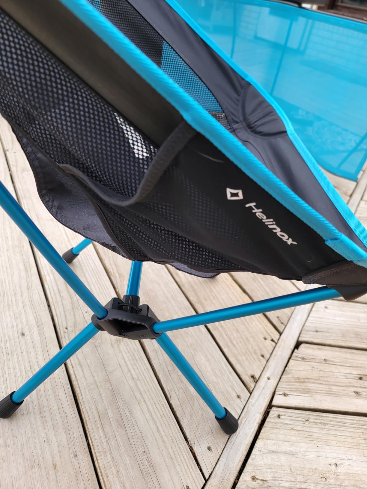 Helinox Chair One (re) High-Performance Camping Chair, 1.97lbs, Lightweight Compact Collapsible Outdoor Chairs, Backpacking, Picnic, Adventures, Forest Green customer photo 2