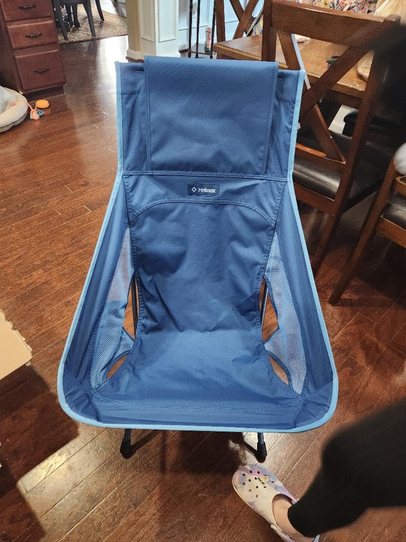 Helinox Chair One Highback (re) High-Performance Camping Chair, 2.6lbs, Packable, Portable Chair for Backpacking, Camping, Hiking, Travel, Black customer photo 2