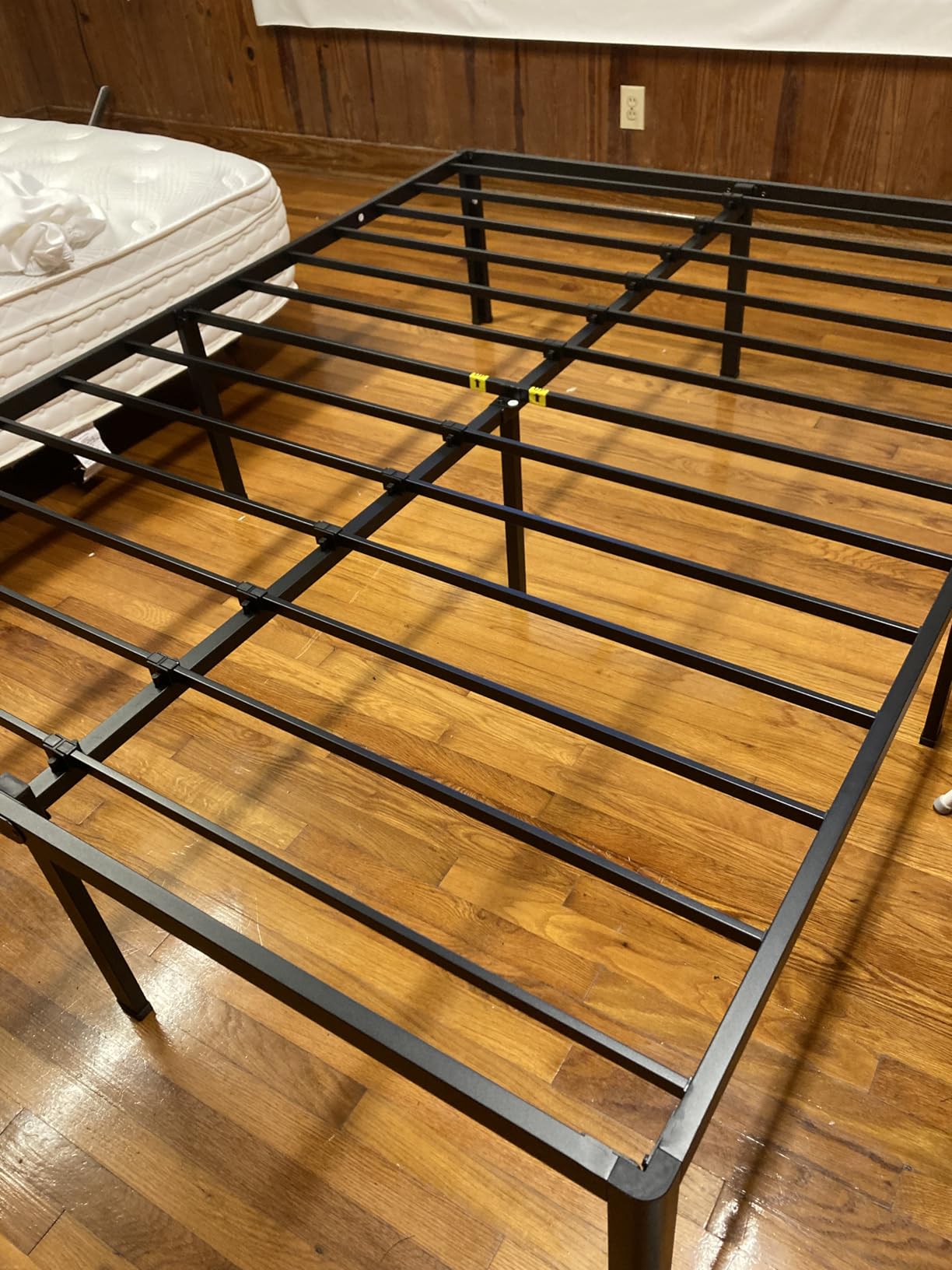 18 Inch King Size Metal Platform Bed Frame with Round Corner Legs | Noise Free, Easy Assembly, Heavy Duty 3500LBS Load Capacity, No Box Spring Needed, 4 Mattress Stoppers, Under-Bed Storage customer photo 2