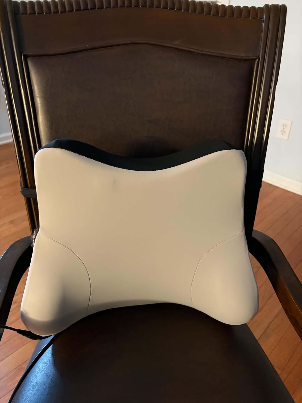 COMFIER Lumbar Support Pillow for Office Chair, Heated Back Support Pillow with 3 Vibration Modes & 3 Intensities, Ergonomic Back Support Cushion for Car, Recliner, Gaming Chair customer photo 2