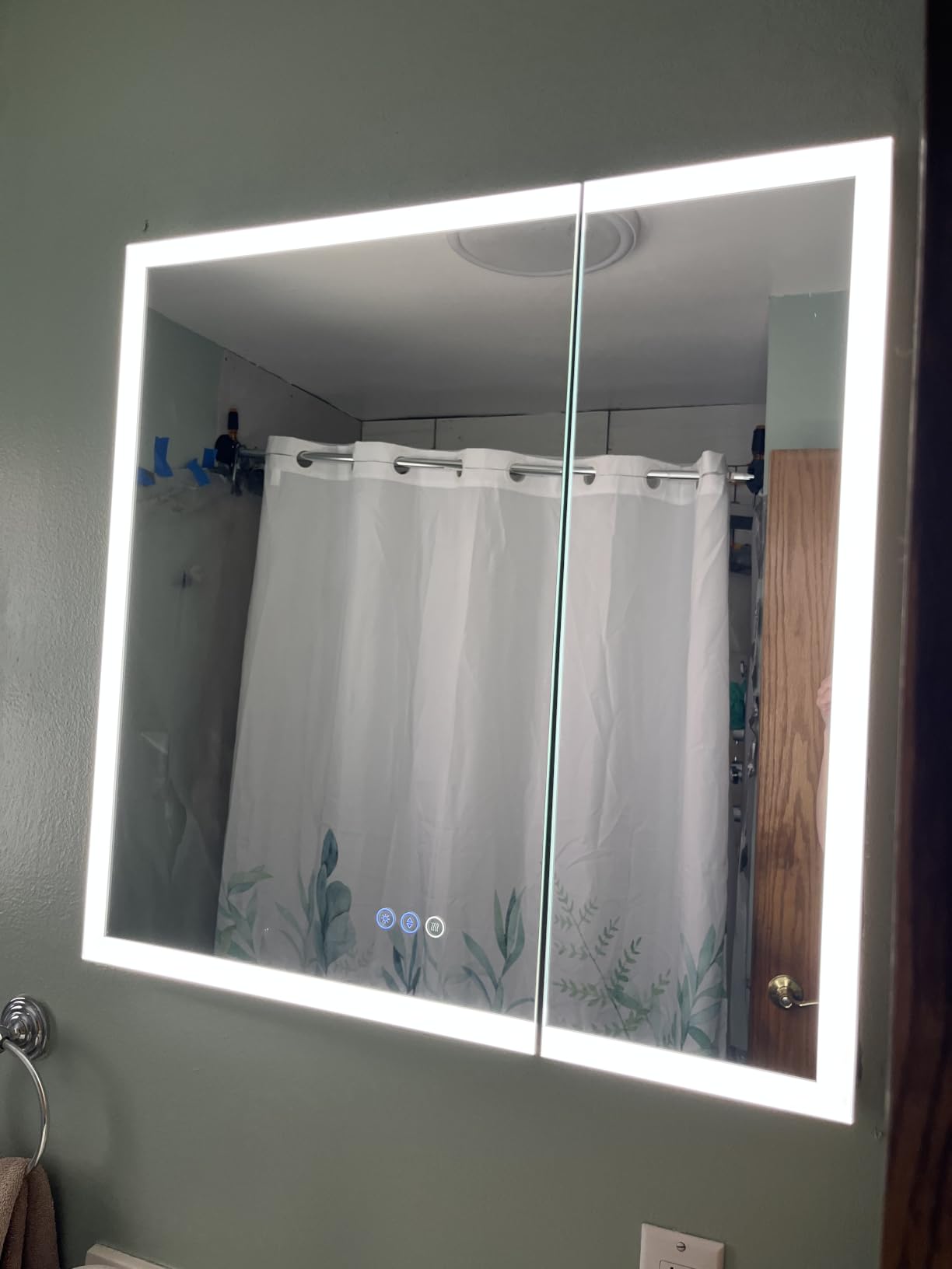 24x30 Inch Lighted Medicine Cabinet with Mirror, AL Alloy Frame, Plug-in or Hardwired, Recessed or Surface Mount, 3 Colors/Dimmable/Interior Sensor Light/Defog, 2 Outlets & USBs, 2 Shelves customer photo 2