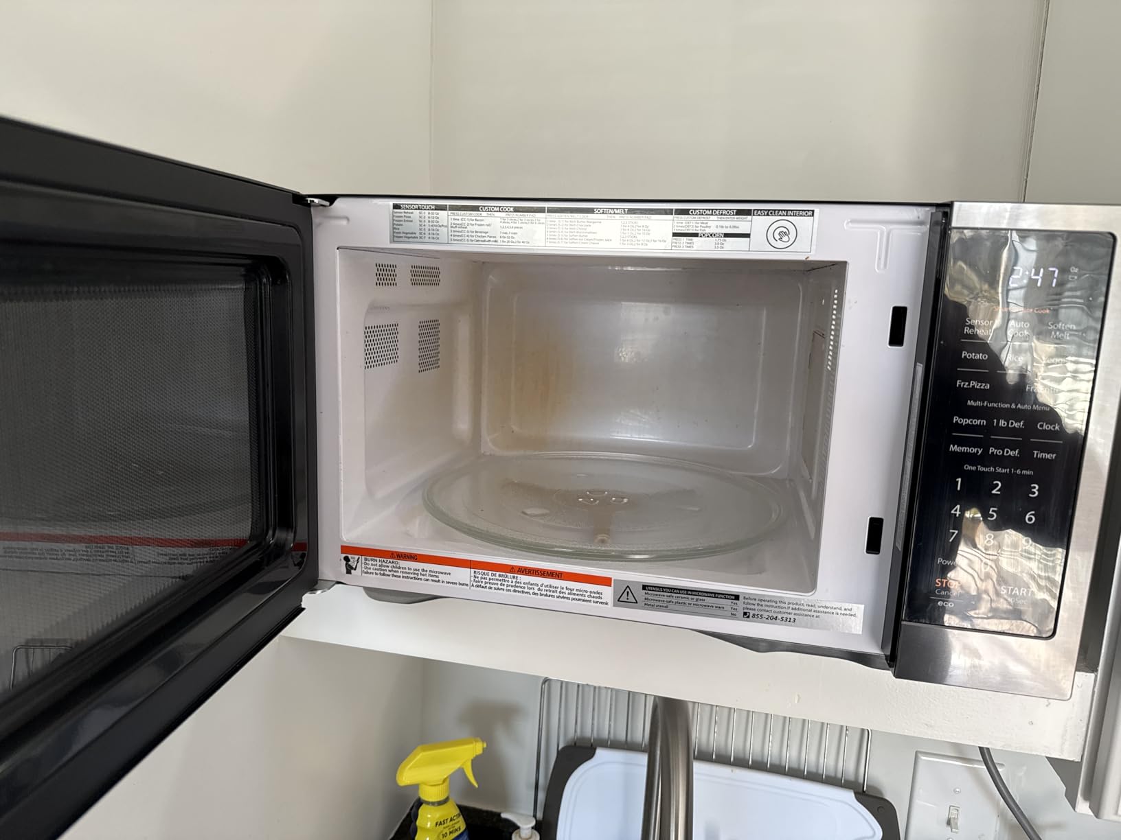 TOSHIBA Countertop Microwave Oven with Smart Sensor, 1.2 Cu.Ft, 1000W | 13 Auto Menus, Mute Function, 12.4