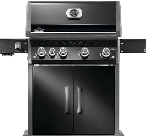 Napoleon Rogue PRO 525 4-Burner Propane Grill with Infrared Side Burner, Black, 62,000 BTUs, 851in Area customer photo 1