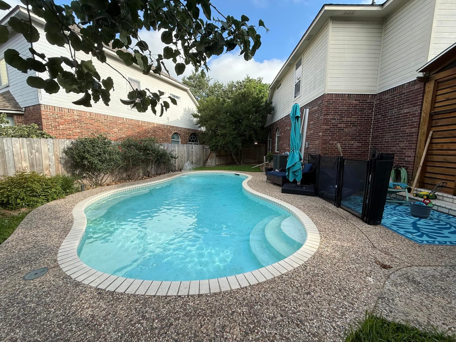 4×108FT Pool Fence, 350gsm Teslin Mesh Pool Safety Fence, Black | Durable Pool Fence With Stainless Steel Feet, Triple Stitching Craftsmanship, Protecting Children and Pets customer photo 2