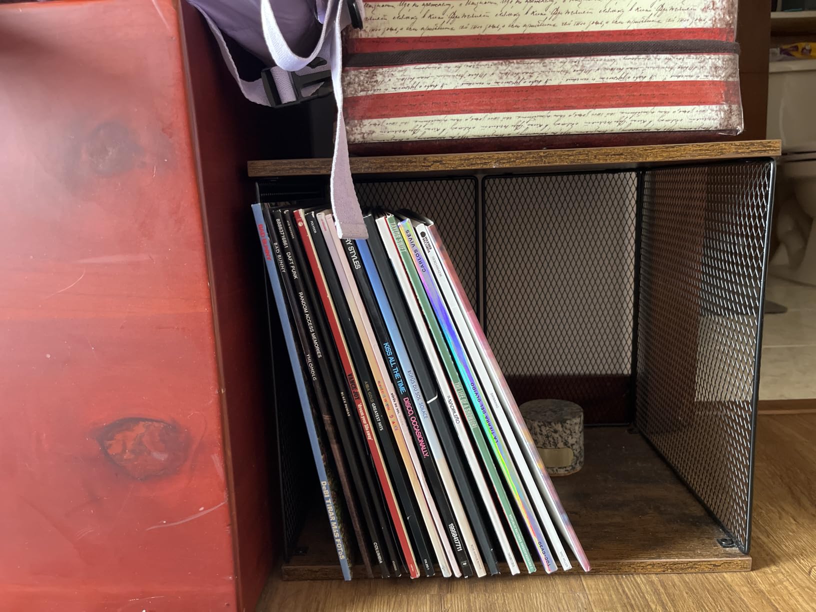 1 Cube Vinyl Record Storage Furniture Wooden Record Holder Shelf Storage | Modular Stackable, 55-70 Vinyl Album Visualize Record Storage Box for Portable Record Player customer photo 1