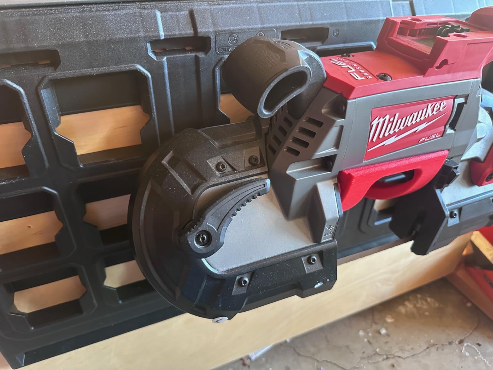 Milwaukee Electric - M18 Fuel DEEP Cut Band Saw customer photo 1
