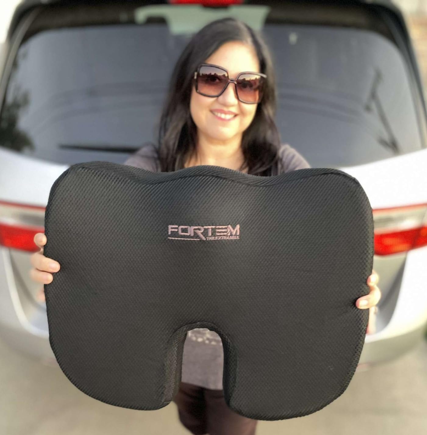 FORTEM Seat Cushion, Office Chair Cushion for Tailbone Sciatica Pain Relief | Memory Foam Pillow for Car | Ergonomic Design | Washable Cover | Non Slip | Black customer photo 2