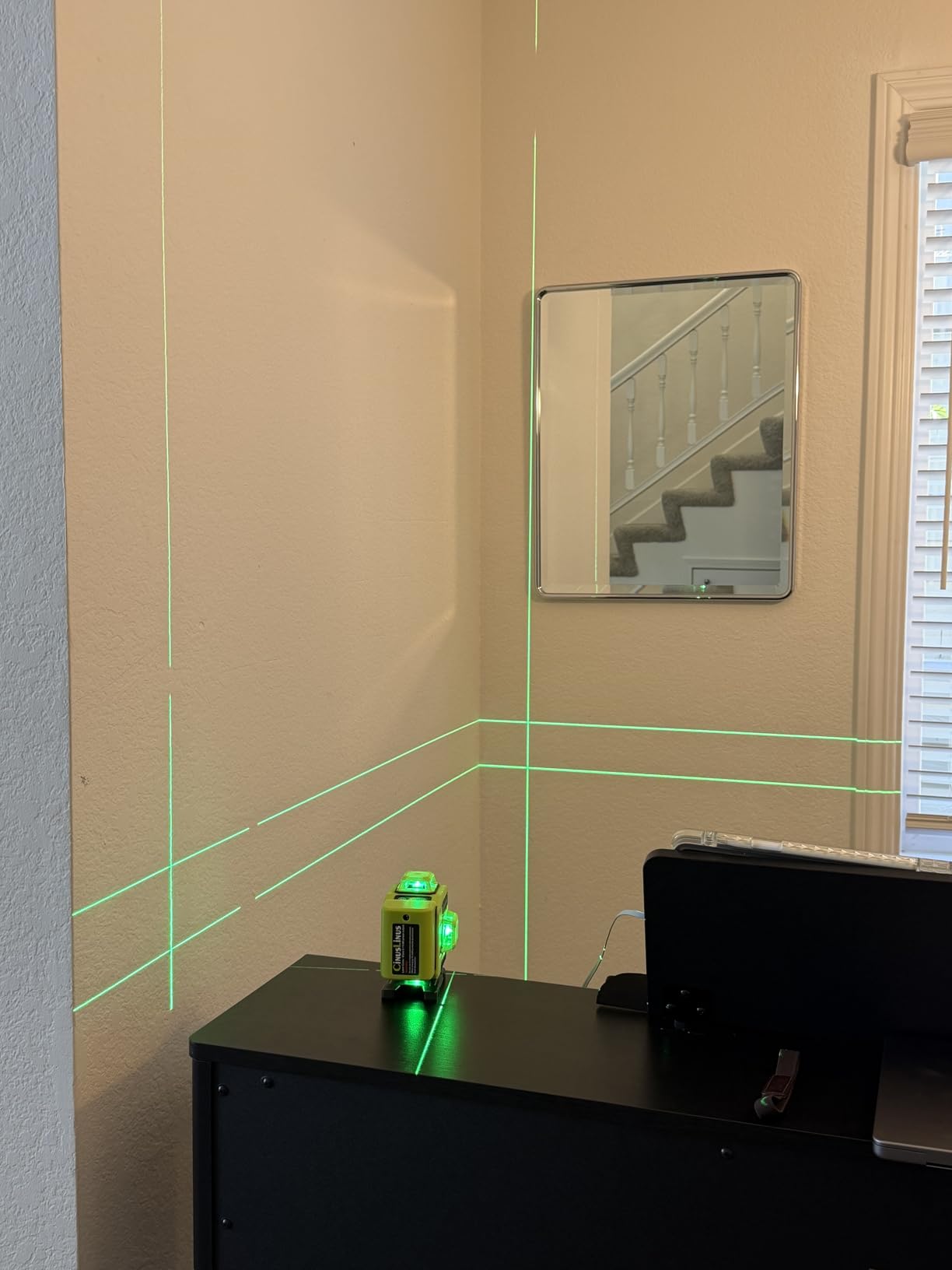 Laser Level 360 Self Leveling with Tripod, CinusLinus 4D Lazer Level, 4x360° Cross Line Laser for Construction Project Renovation, Floor Tile, Laser Level Lines Tool customer photo 1