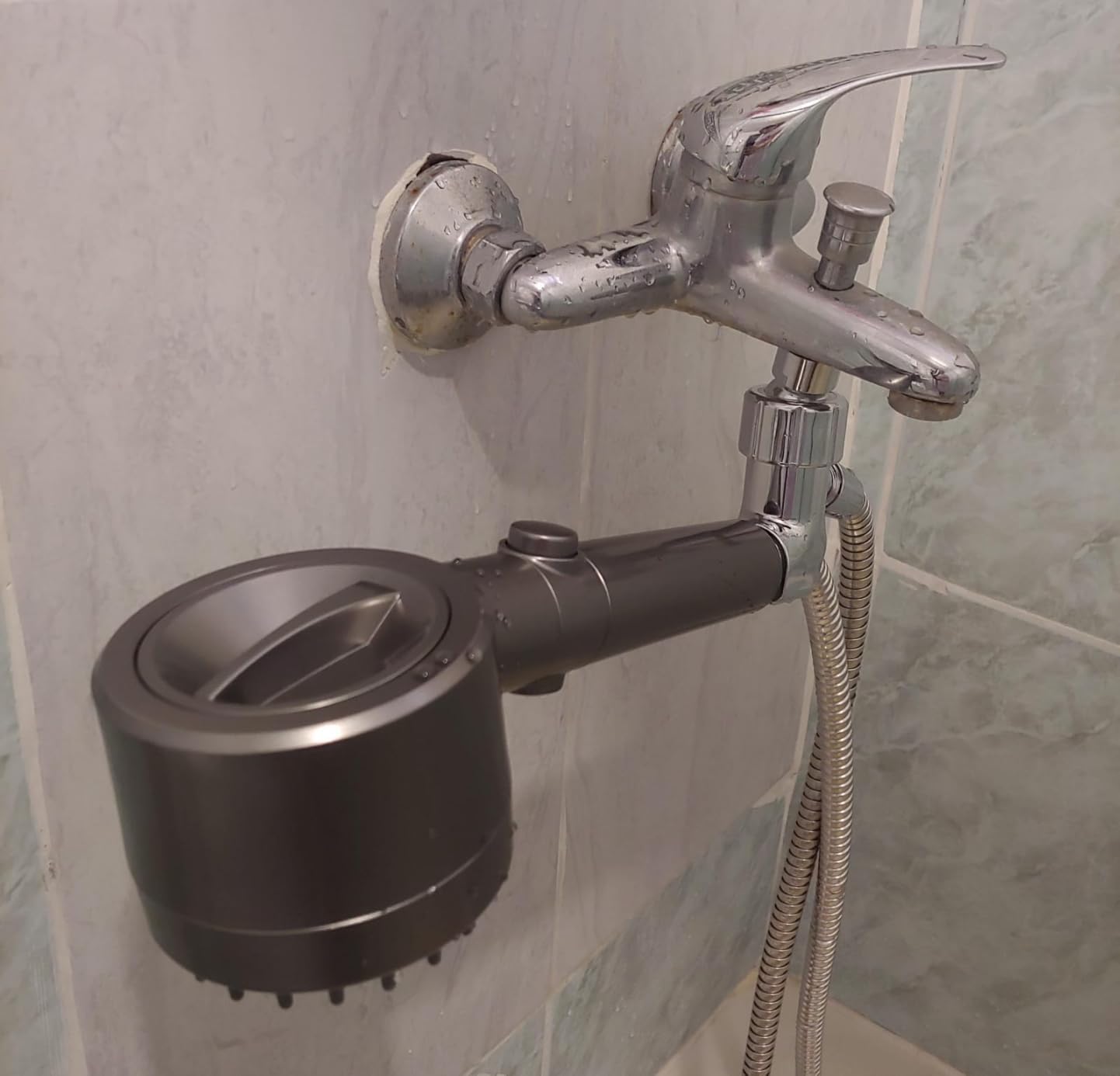 FEELSO Filtered Shower Head with Handheld, High Pressure 4 Spray Showerhead with Filters & Upgraded Anti-clog Nozzles for Hard Water -Remove Chlorine, Reduce Dry Itchy Skin -ON/OFF Switch for Pet Bath customer photo 1