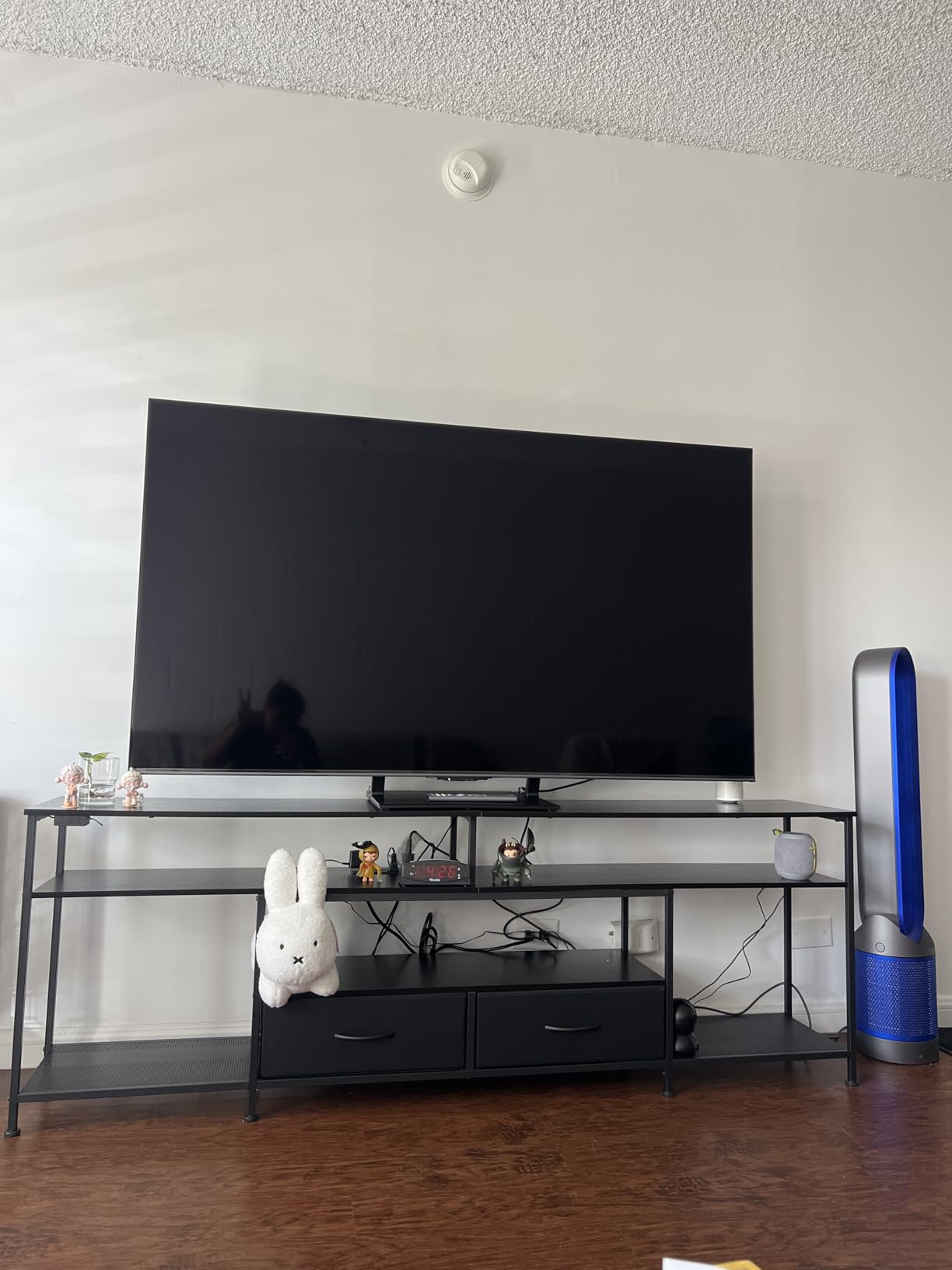 Huuger 79 Inch TV Stand for 85, 90 Inch TV, Entertainment Center with LED Lights and Power Outlets, TV Console with Drawers, Shelves, Type C, PU Leather Surface, for Living Room, Black customer photo 2