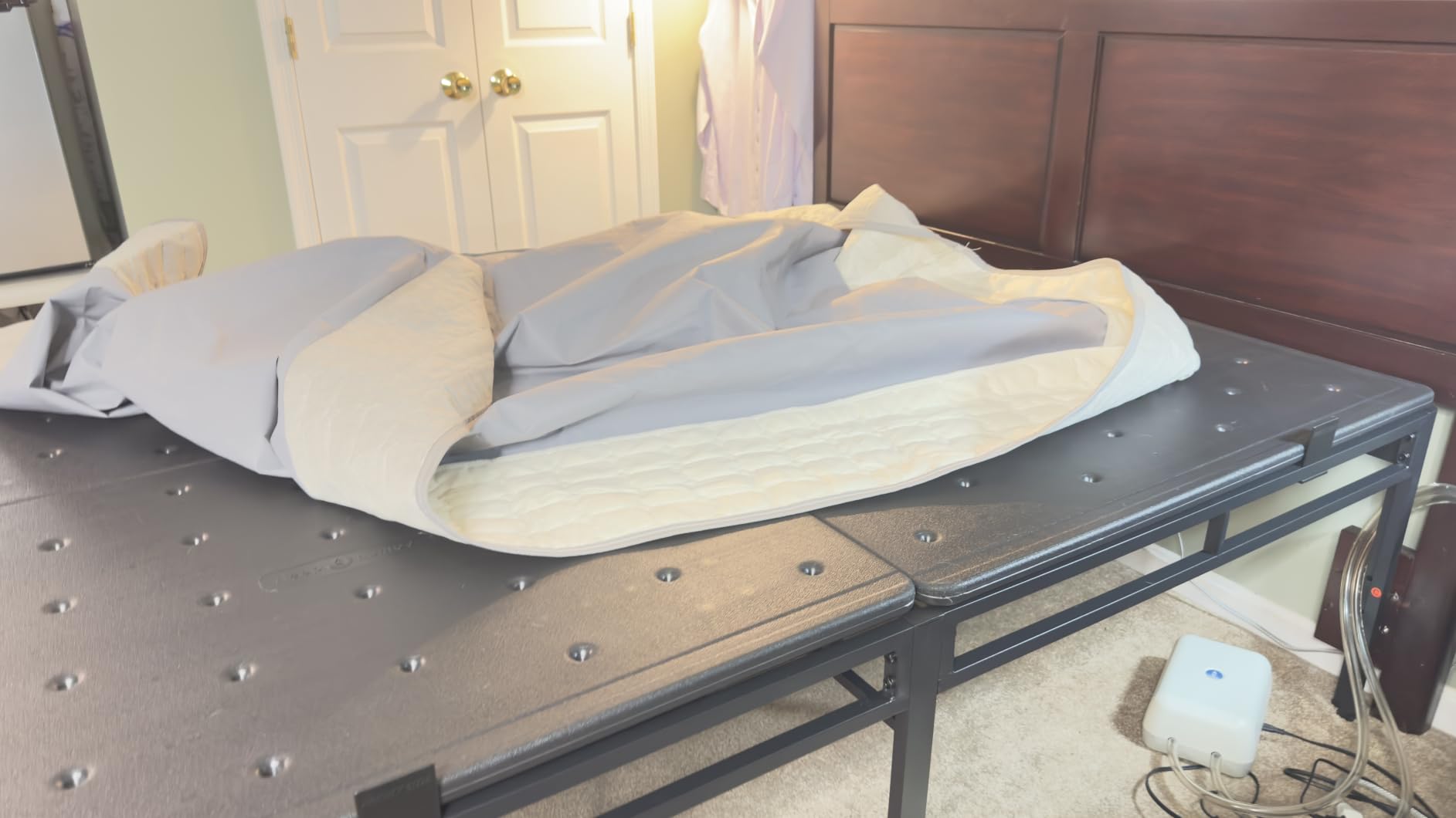King Size Metal Platform Bed Frame, 18 Inch Dual-Layer Heavy Duty Base | 2-in-1 Base, 4000LBS Load Capacity, Noise-Free, Round Corner Legs, 4 Mattress Stoppers, Easy Assembly, No Box Spring need customer photo 2