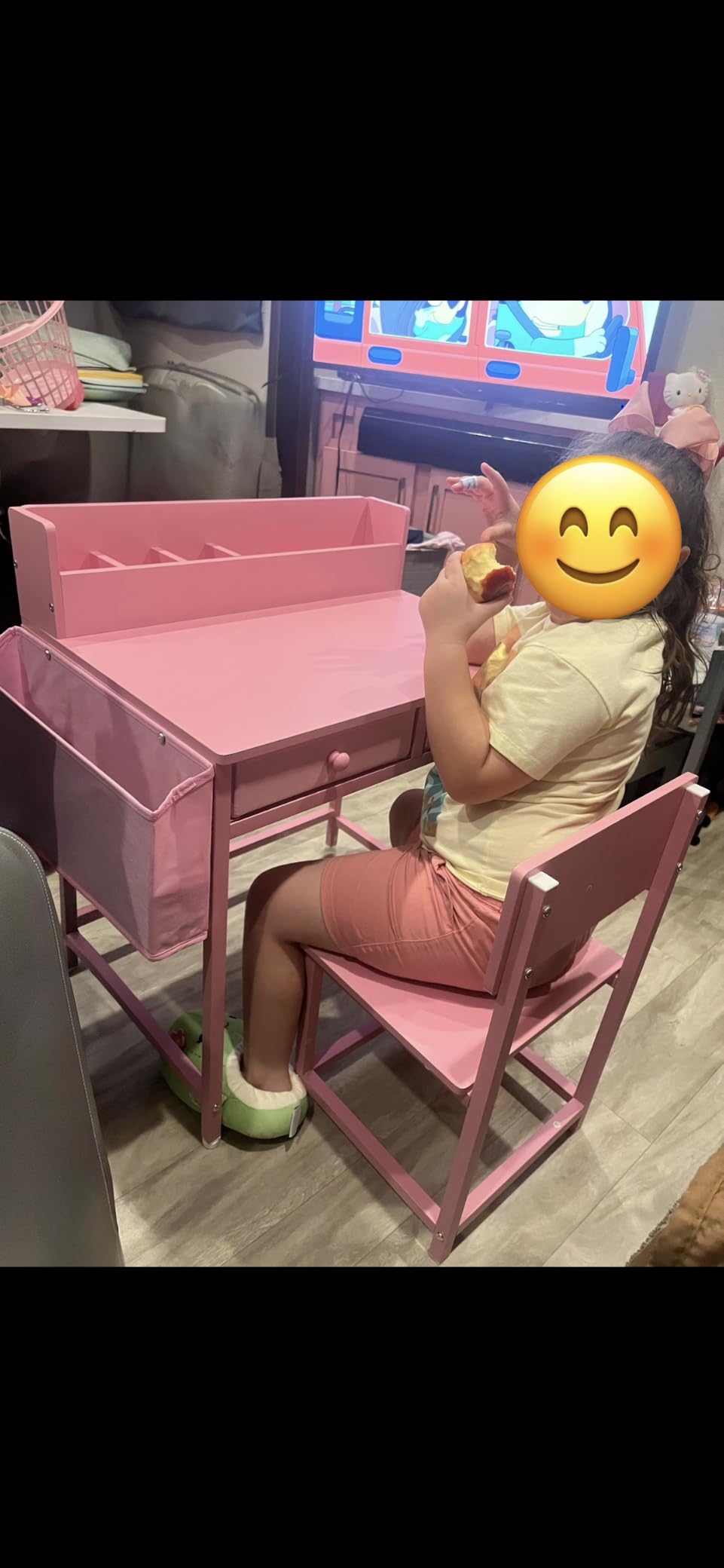 BOLUO White Kids Desk and Chair Set for 5-8 Year Old, Small Child Desk with Fabric Drawer, Children Study Table with Storage Toddler Girls Boys customer photo 2