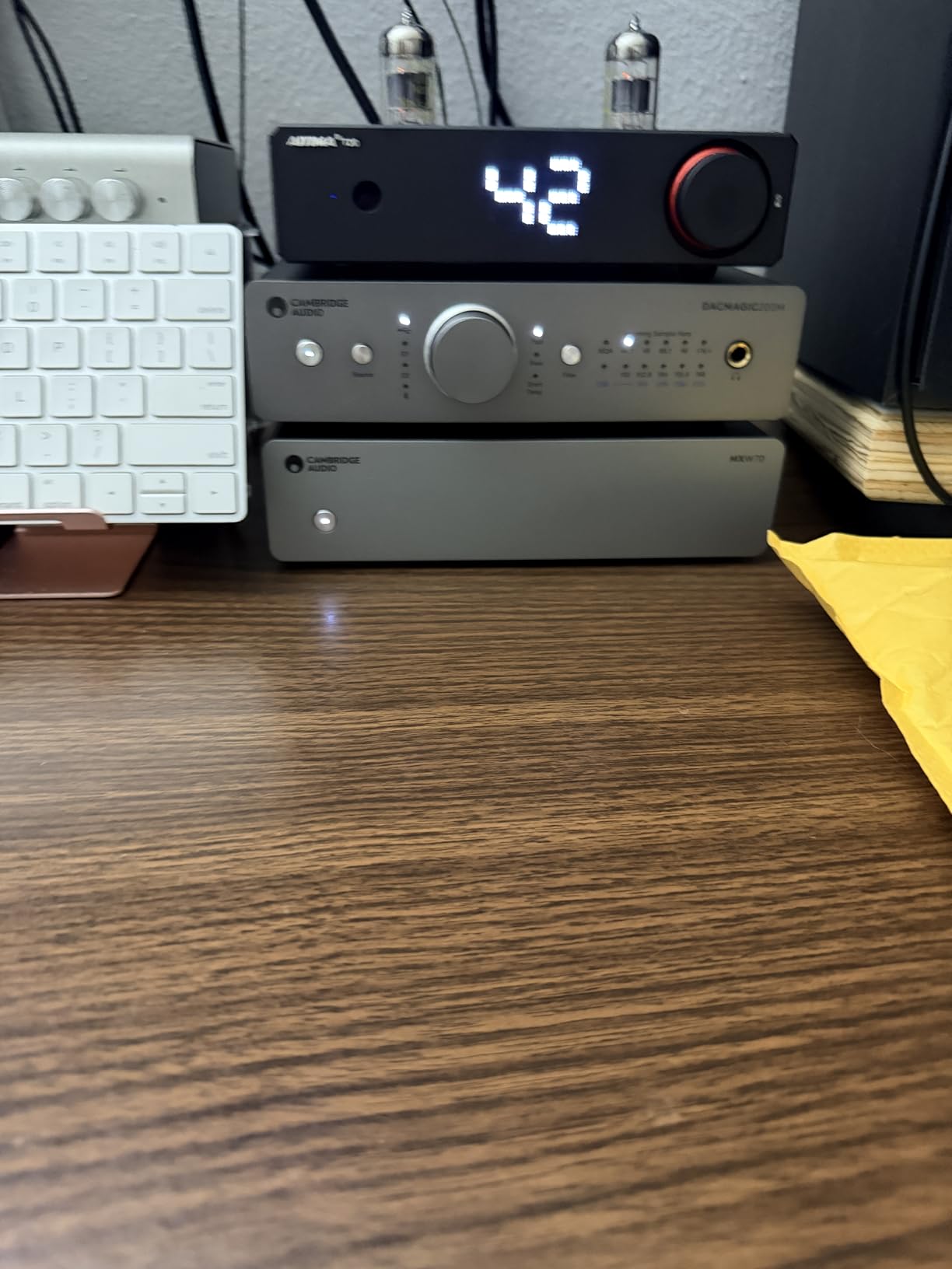 MXW 70 - Compact Power Amplifier HiFi System with 70 Watts Per Channel, RCA and XLR Inputs and Hypex NCORE Class D Amplification - Lunar Grey customer photo 1