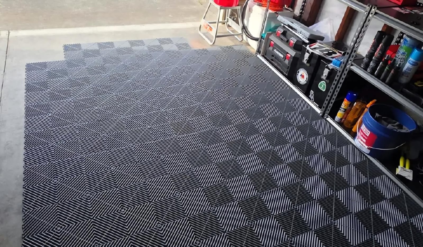 Jocoevol 60-Pcs Interlocking Tile, 12
