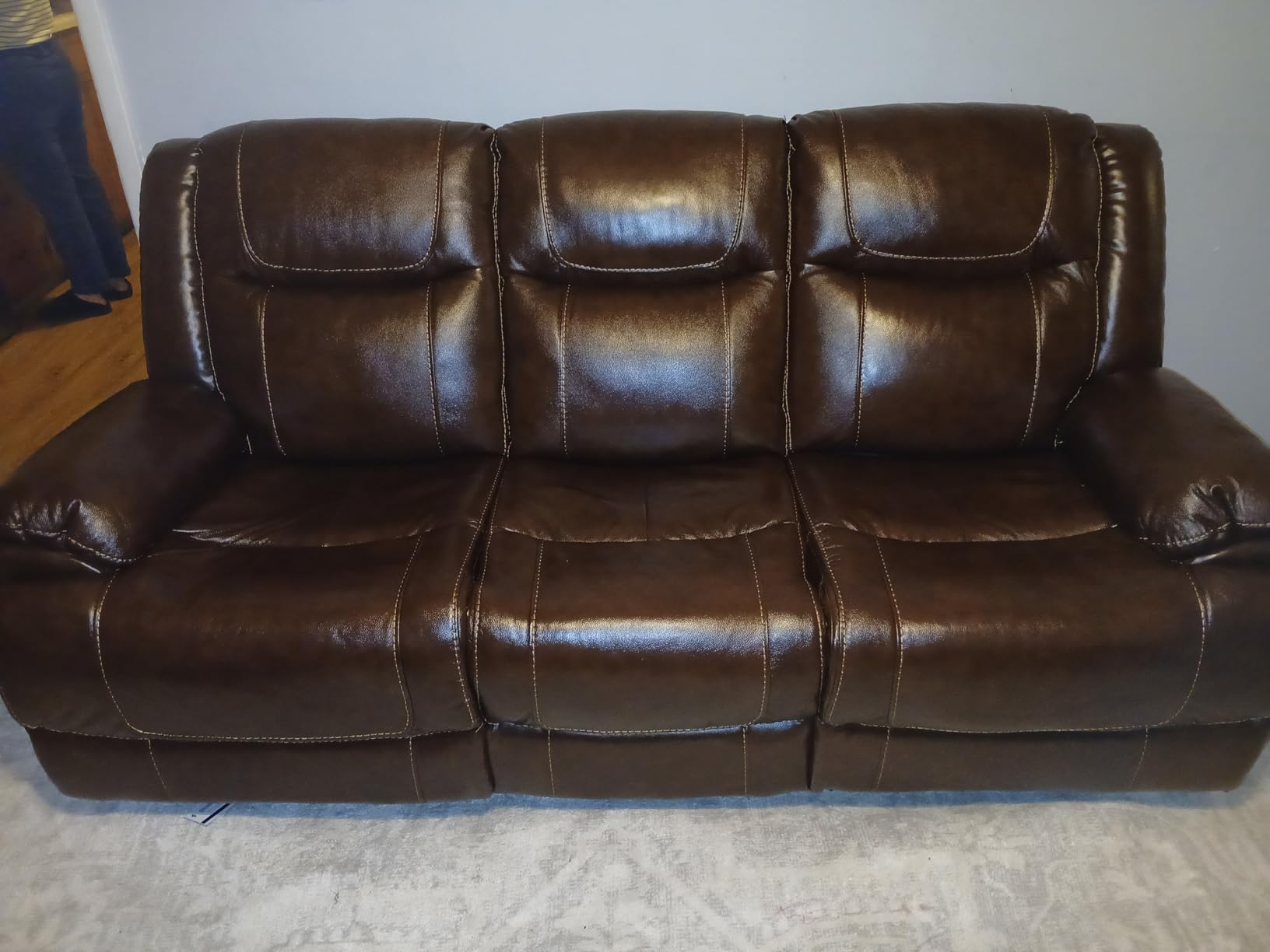 EBELLO Genuine Leather Recliner Manual Chair for Living Room, 1 Seater Reclining Sofa Chair with Headrest and Armrest, Modern Durable Home Furniture for Small Space, Meeting Room, Vintage Brown customer photo 1