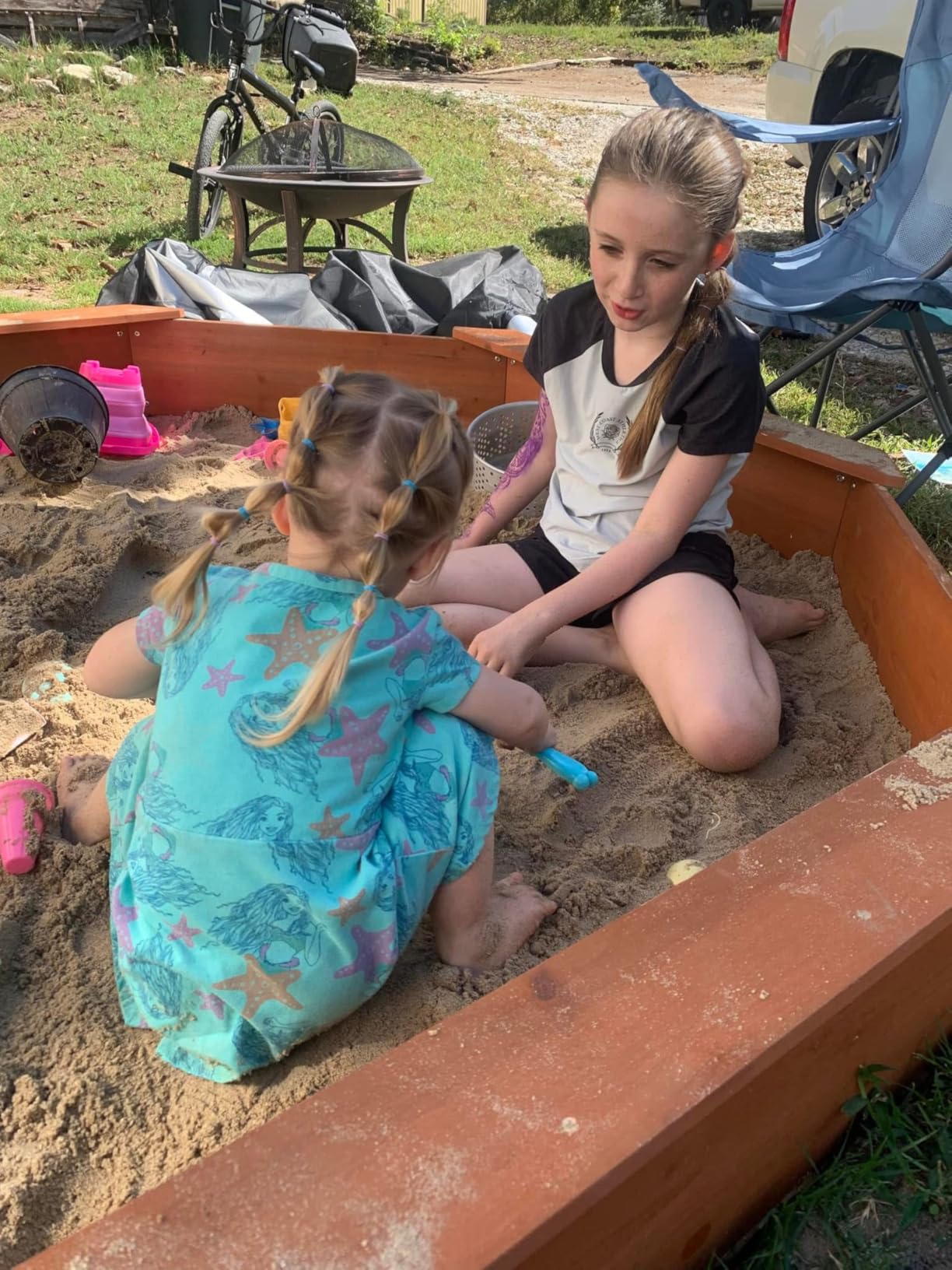 64''x56''x8.5'' Octagon Sandbox with Cover for Kids Outdoor Play, Wood Large Sandpit with 4 Benches, Quick Easy Install, US. Patented customer photo 1
