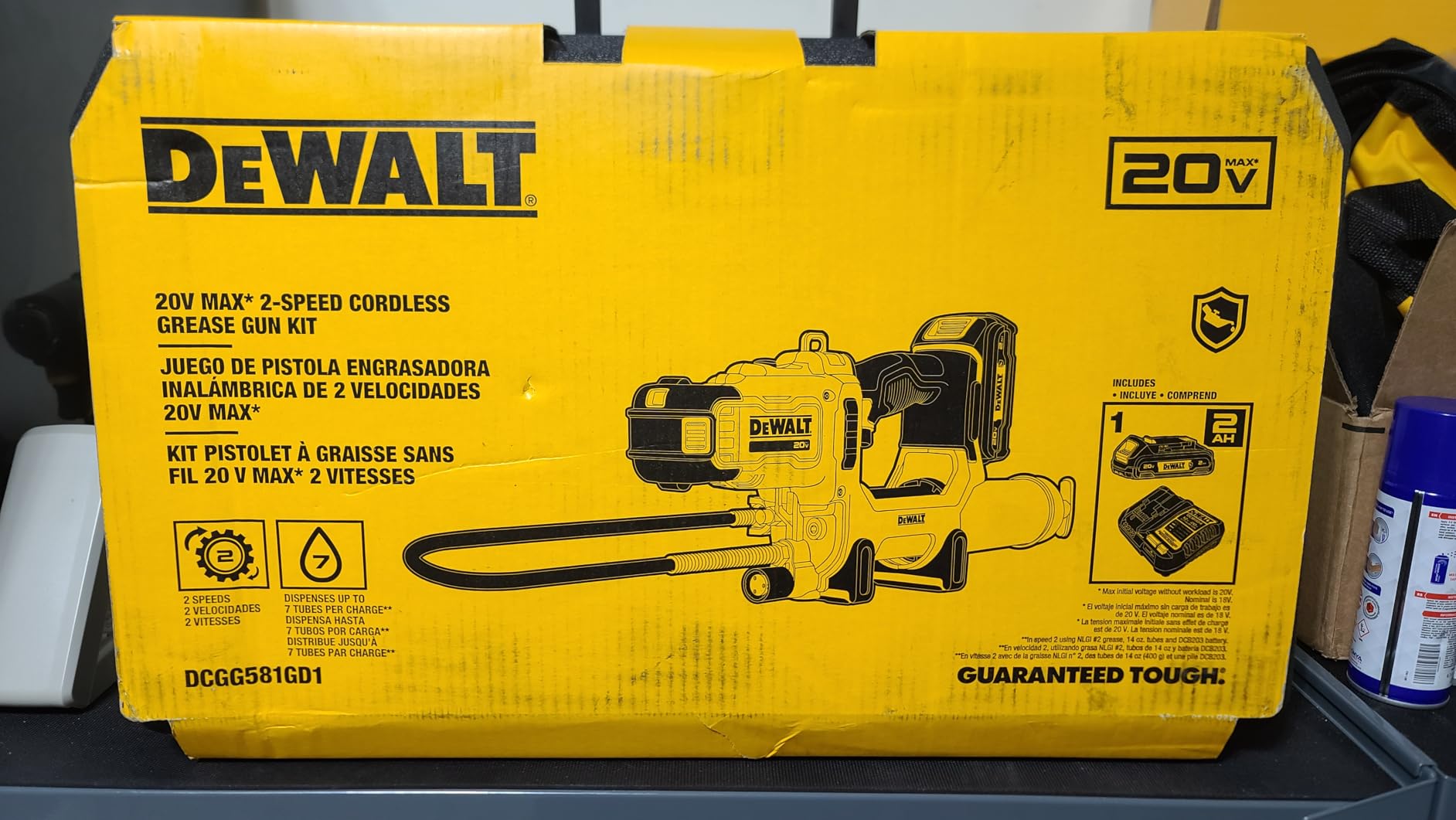 DEWALT Grease Gun 20V MAX, 10,000 PSI Variable 2-Speed Cordless Grease Gun, Oil Resistant Battery and Charger Included, 47 Inch Hose, LED Light and Kit Box (DCGG581GD1) customer photo 2