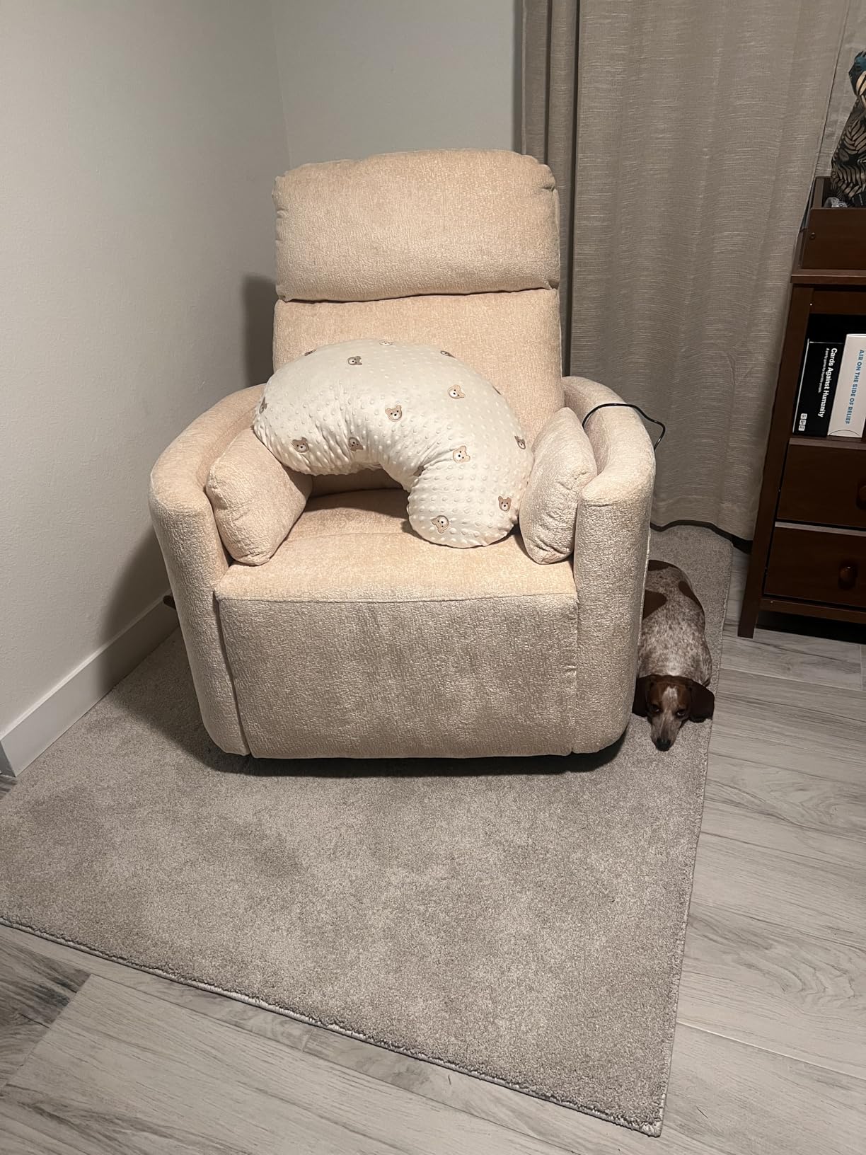 Oversized Swivel Rocker Recliner with Massage and Heat, Swivel Nursery Recliner With Adjustable Headrest, Manual Rocker Recliner Chair with Two Removable Pillows, High Back Barrel Armchair, Beige customer photo 1