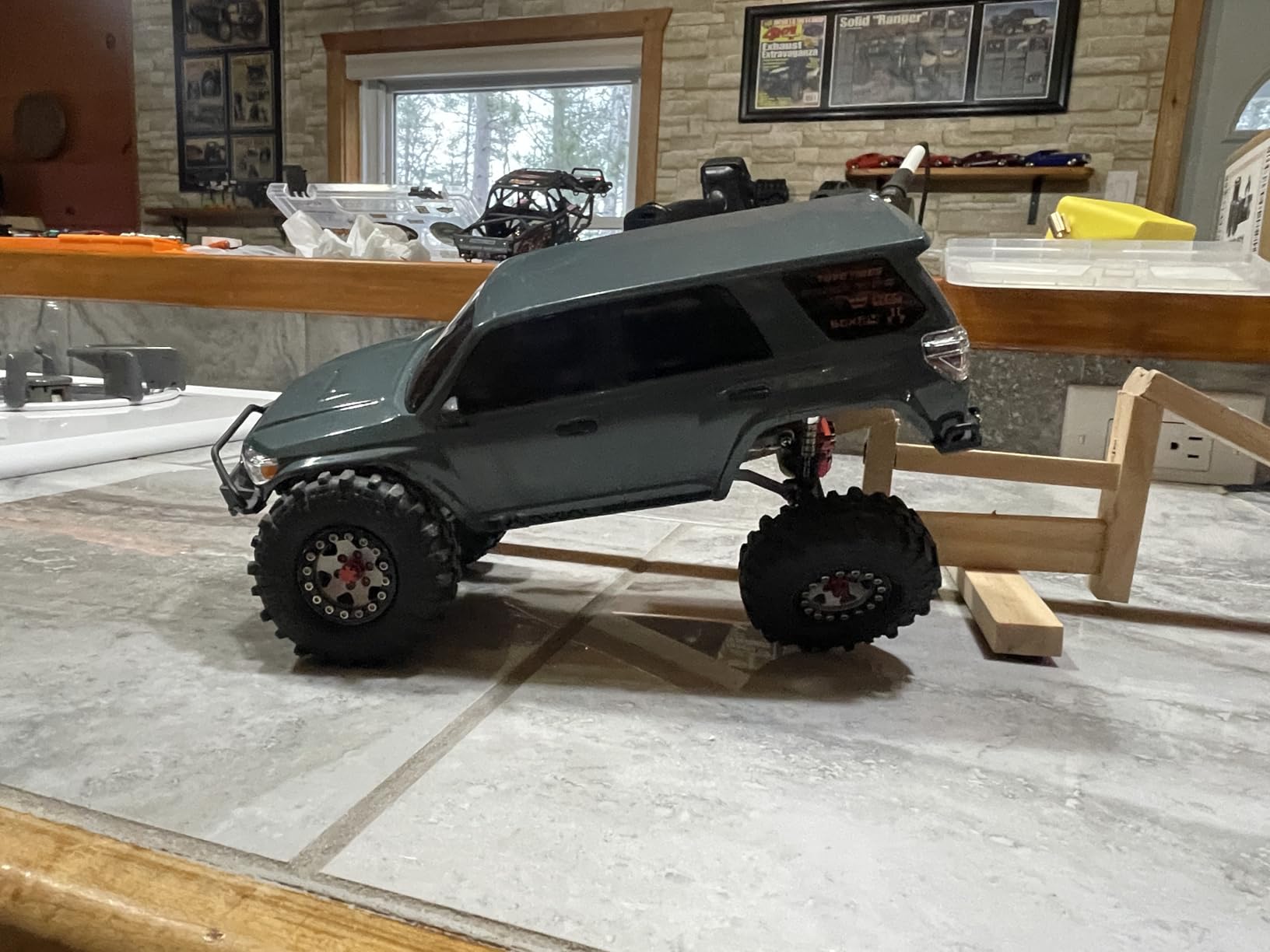 Axial RC Truck 1/24 SCX24 Toyota 4Runner 4X4 RTR Brushed Rock Crawler, RTR (Battery and Charger Included), Orange, AXI-2035T1 customer photo 1