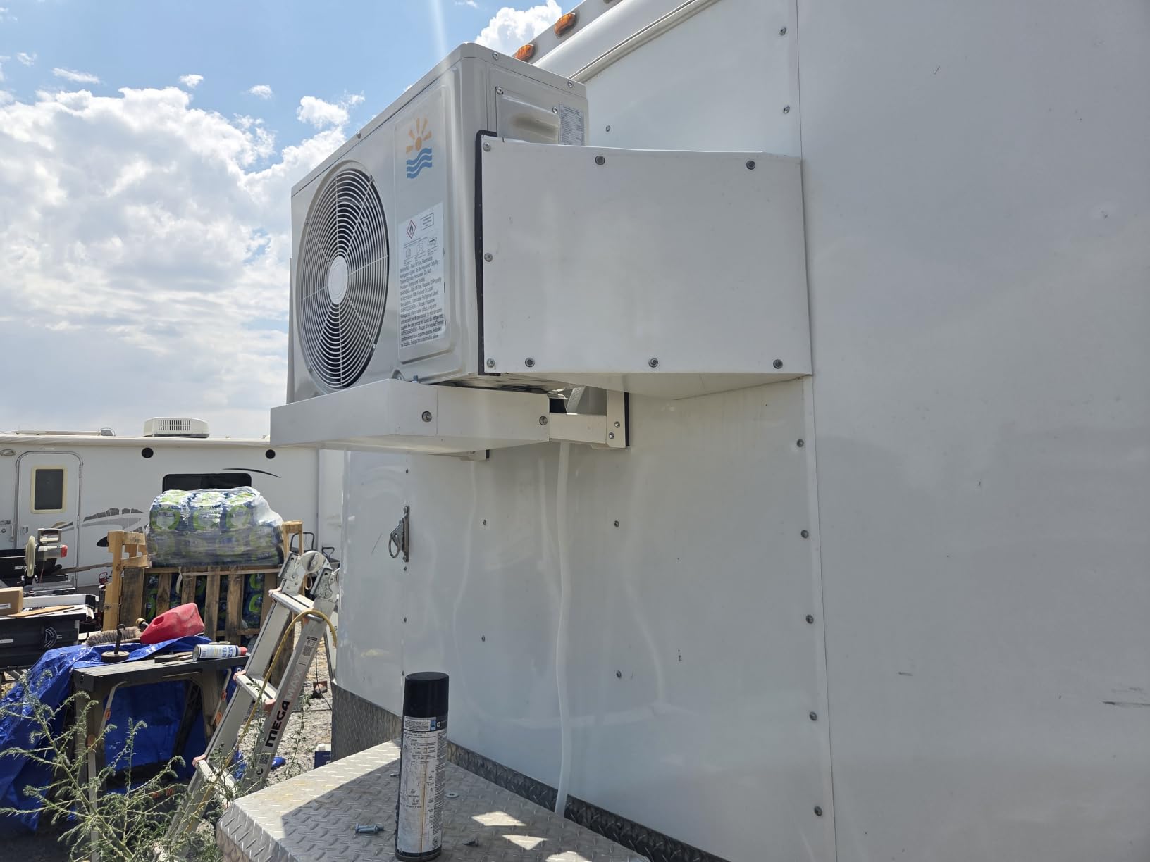 Rellytech Mini Split AC/Heating System, 12000 BTU, 19 SEER2 115V/110V customer photo 2