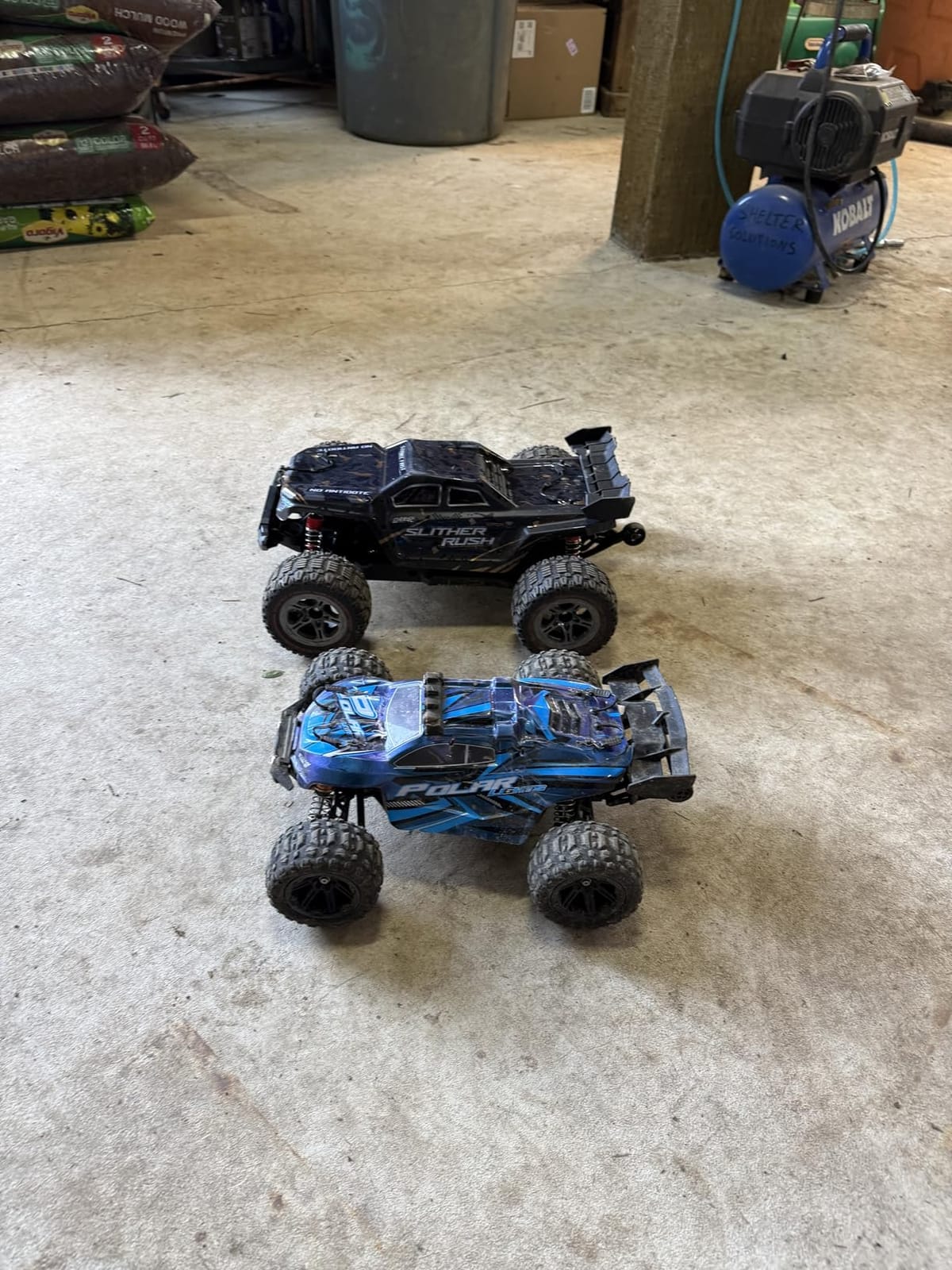 DEERC 1:10 Fast Brushless RC Car for Adults, 60+ KMH, 2 x 3S Batteries | High Speed 4WD Off-Road Remote Control Truck with Extra Swing Arms, Hobby Grade Racing Car, RC Crawler Gift, 209E customer photo 1
