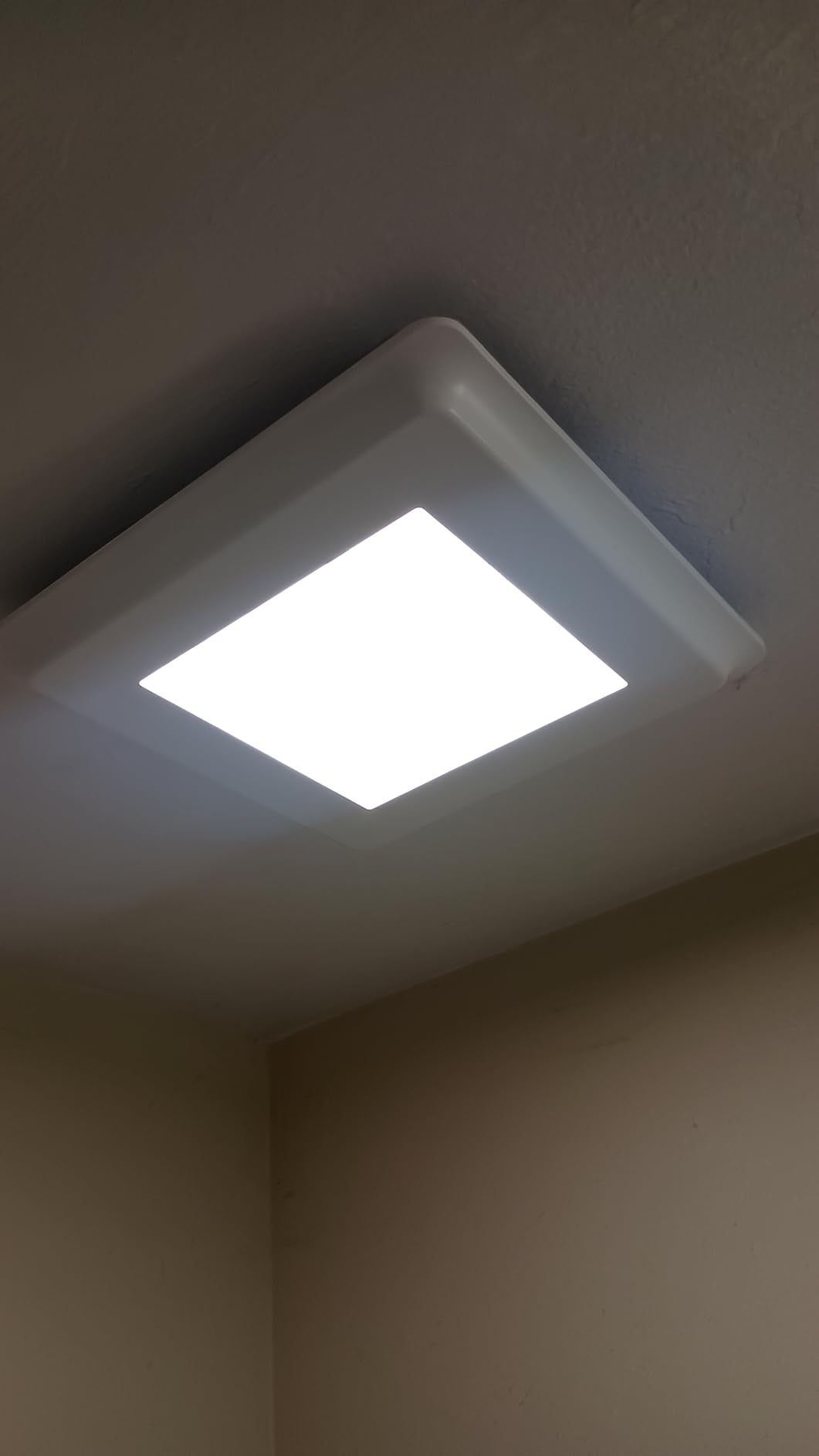 Amico Bathroom Exhaust Fan with Light, 80 CFM, 0.9 Sones, 1000LM, 5CCT, Easy Install, Ceiling Opening 8.8'' x 8.8'', ETL & FCC customer photo 1