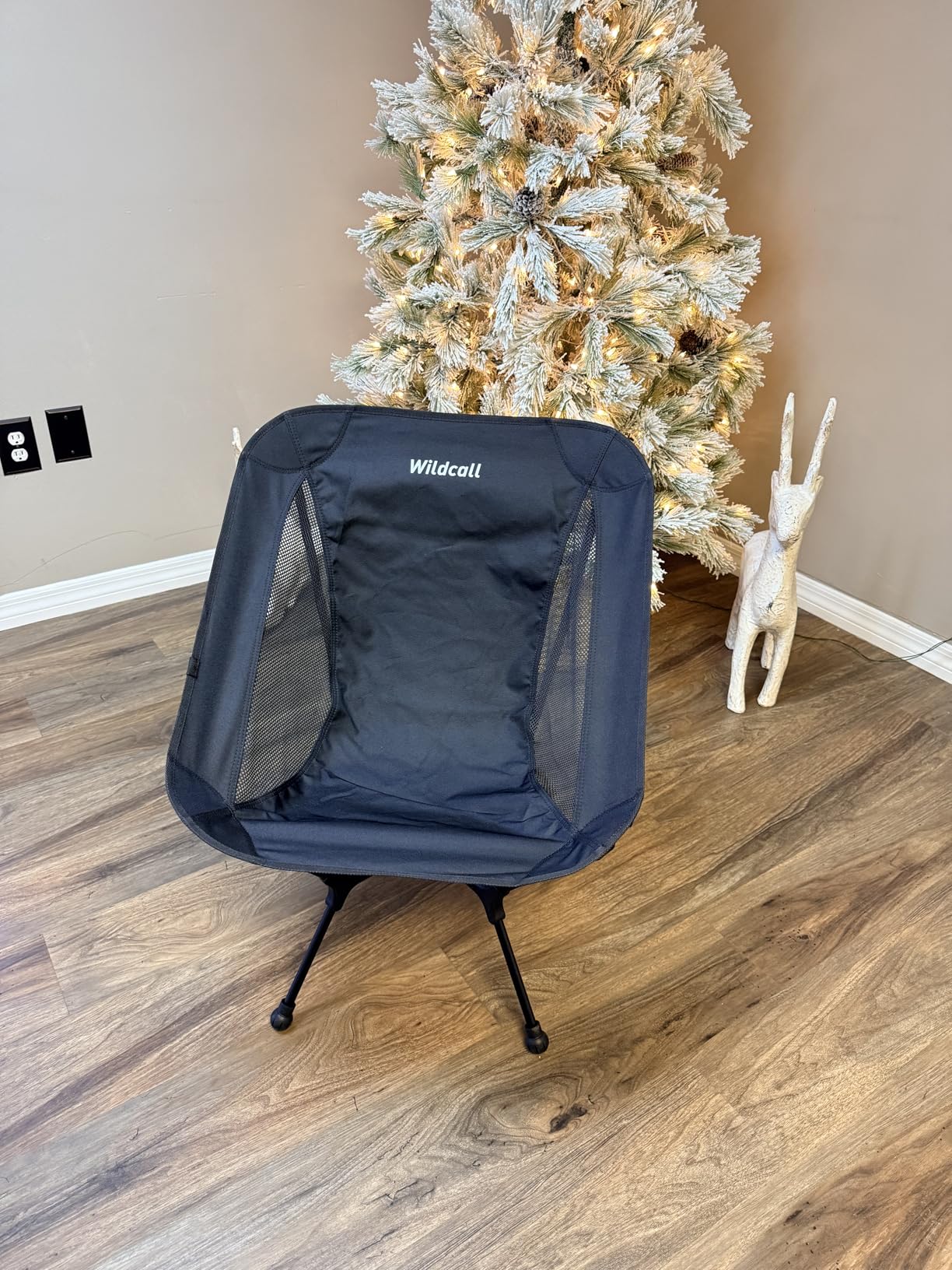 WildCall Lightweight Folding Camping Chair Quick Setup Frame with Anti-Sinking Large Feet Compact Beach Chair Backpacking Hiking Chair Aluminum Frame with Carry Bag customer photo 1