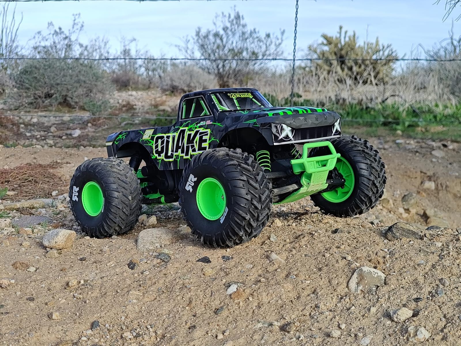 ARRMA RC Truck 1/10 Quake 223S 2WD RTR (Battery and Charger Not Included) Brushless Monster Truck, Red, ARA3537T1 customer photo 1
