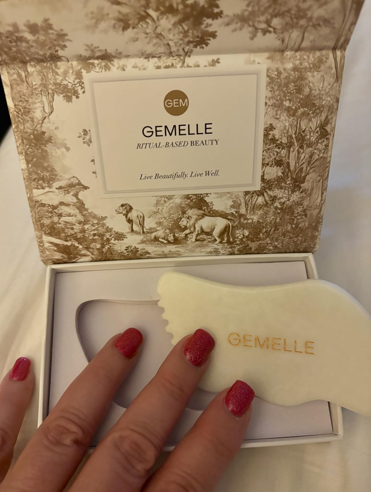 GEMELLE White Jade Gua Sha Tool - 10x Award-Winning Face & Body Sculpting Stone with 5-Edge Design for Lymphatic Drainage, Puffiness & Jawline - Premium Gift for Women, Glow-Boosting Natural Ritual customer photo 2