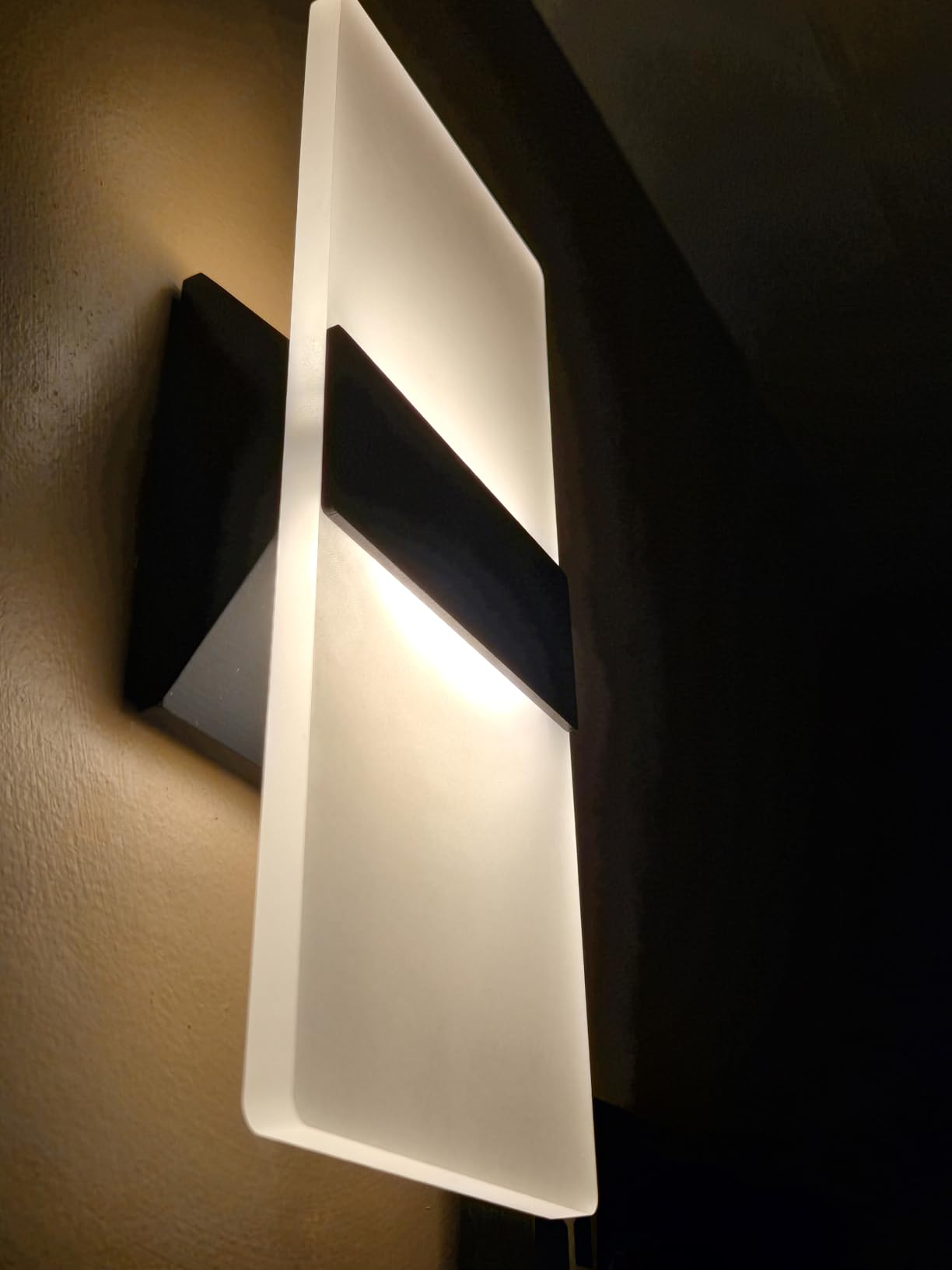 Modern LED Wall Sconce, Dimmable Indoor Wall Light, 5CCT 2700K-5000K Adjustable, Hardwired Acrylic Wall Lights for Living Room Bedroom Bathroom Hallway, 12 Inch, Black, Damp Rated, ETL customer photo 1