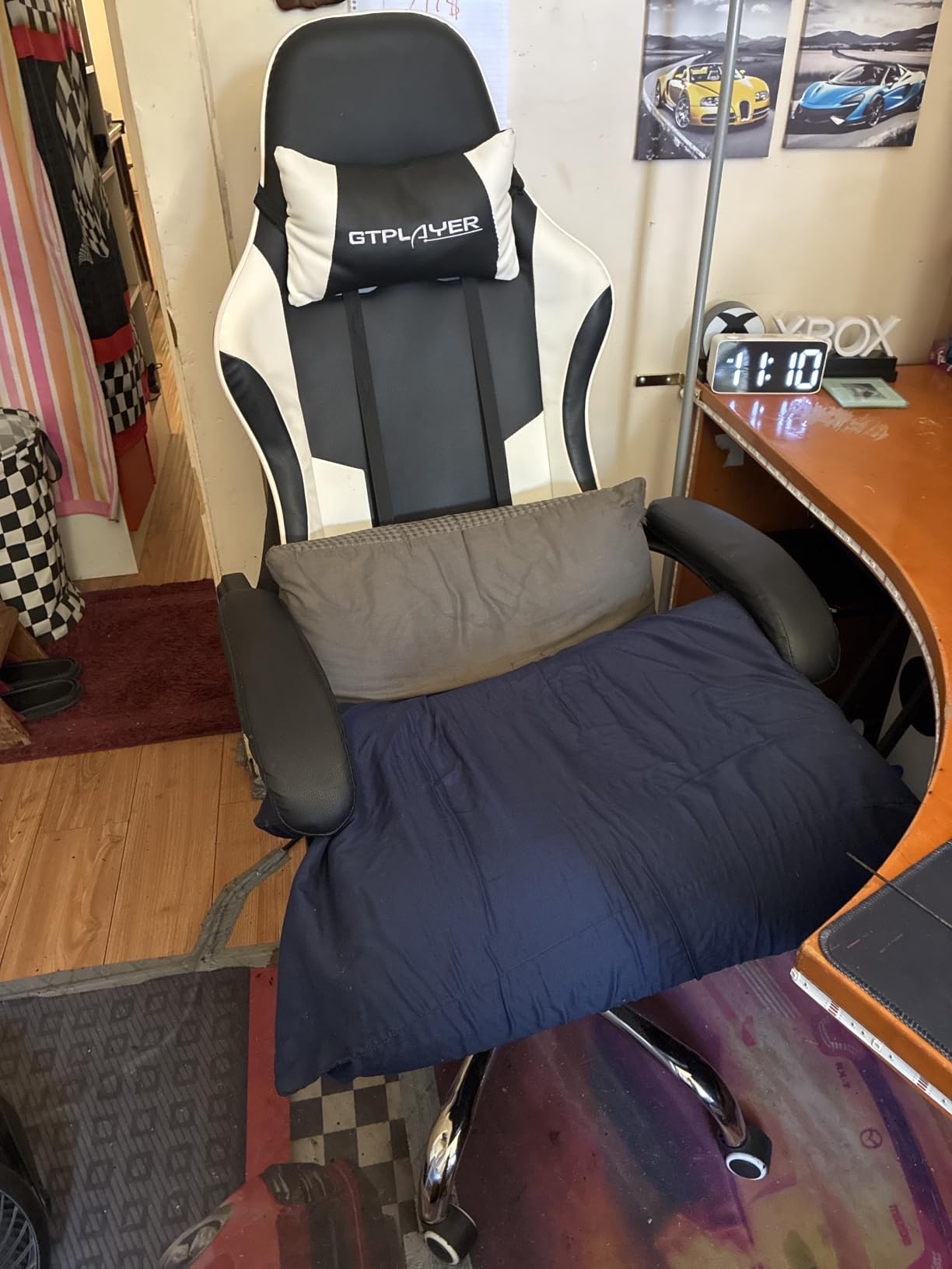 GTPLAYER Gaming Chair, Computer Chair with Footrest and Lumbar Support, Height Adjustable Game Chair with 360°-Swivel Seat and Headrest and for Office or Gaming (Pearl White) customer photo 2