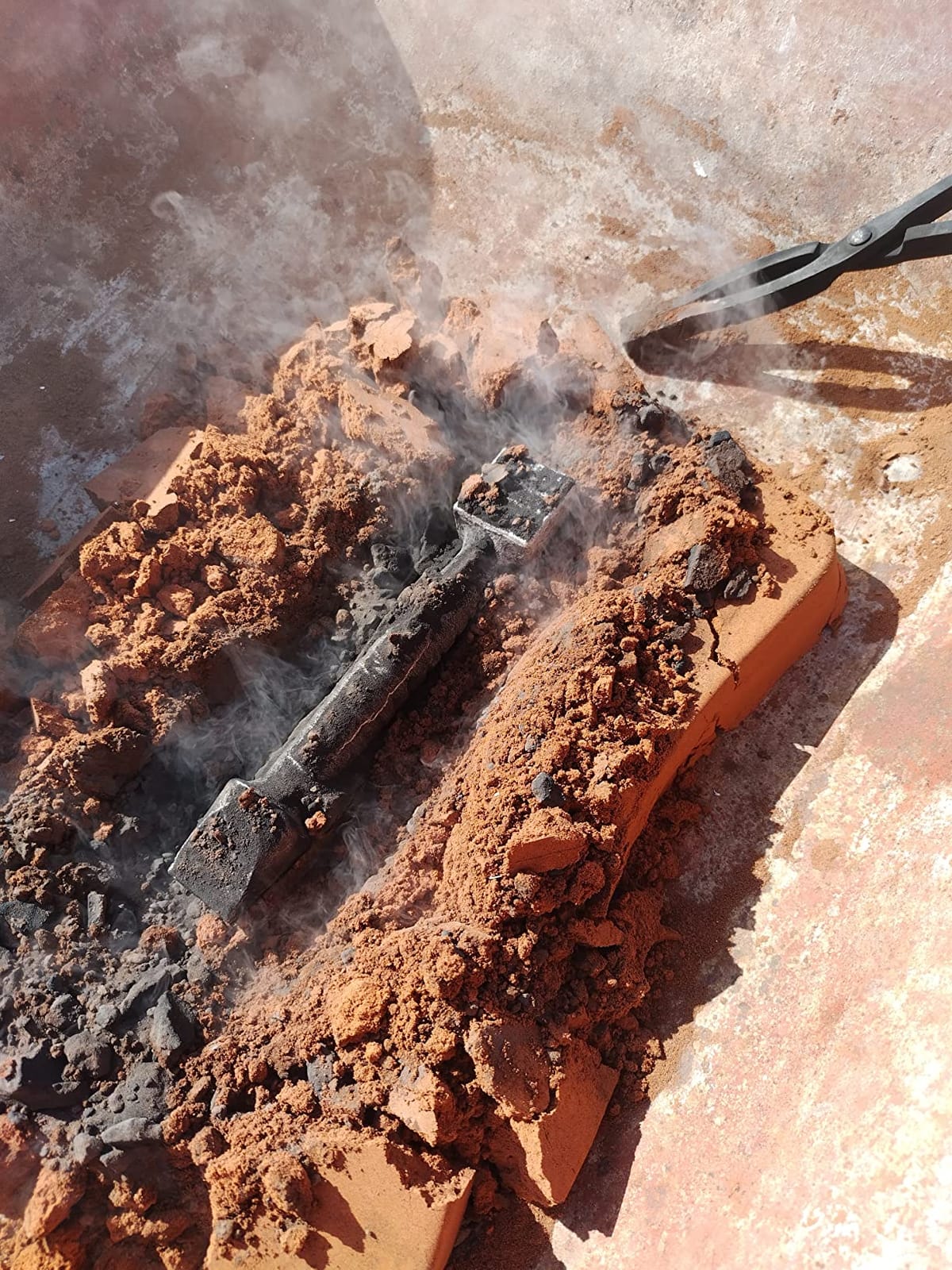 VEVOR Electric Melting Furnace, 3kg Electric Metal Smelter Foundry, 1350W 2102°F/1150°C Smelting Furnace Kit for Gold/Silver Jewelry & Copper/Aluminum Casting customer photo 1