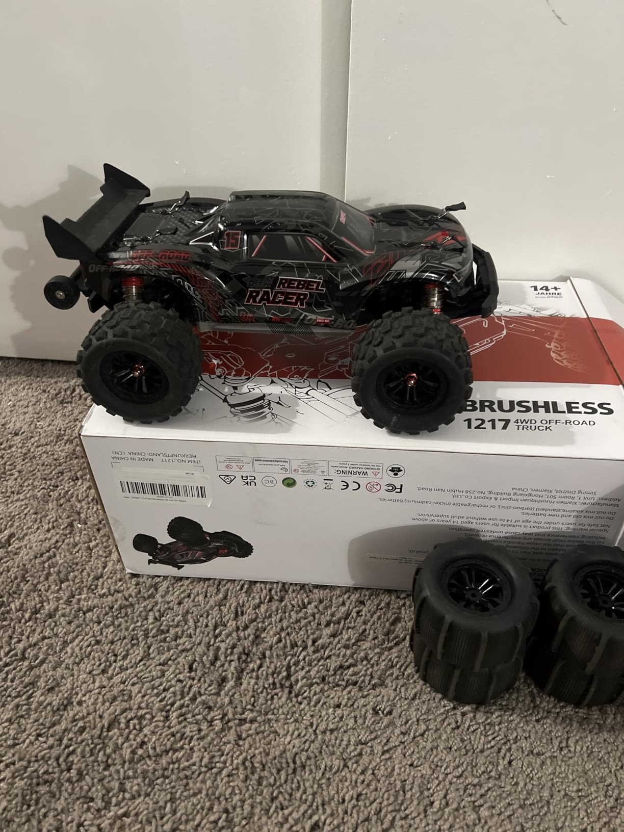 DEERC Fast Brushless RC Car for Adults, 1/14 4WD Off-Road Remote Control Car Truck, 46+ MPH Waterproof All Terrain RC Truggy with 2X 3S LiPo Batteries customer photo 2