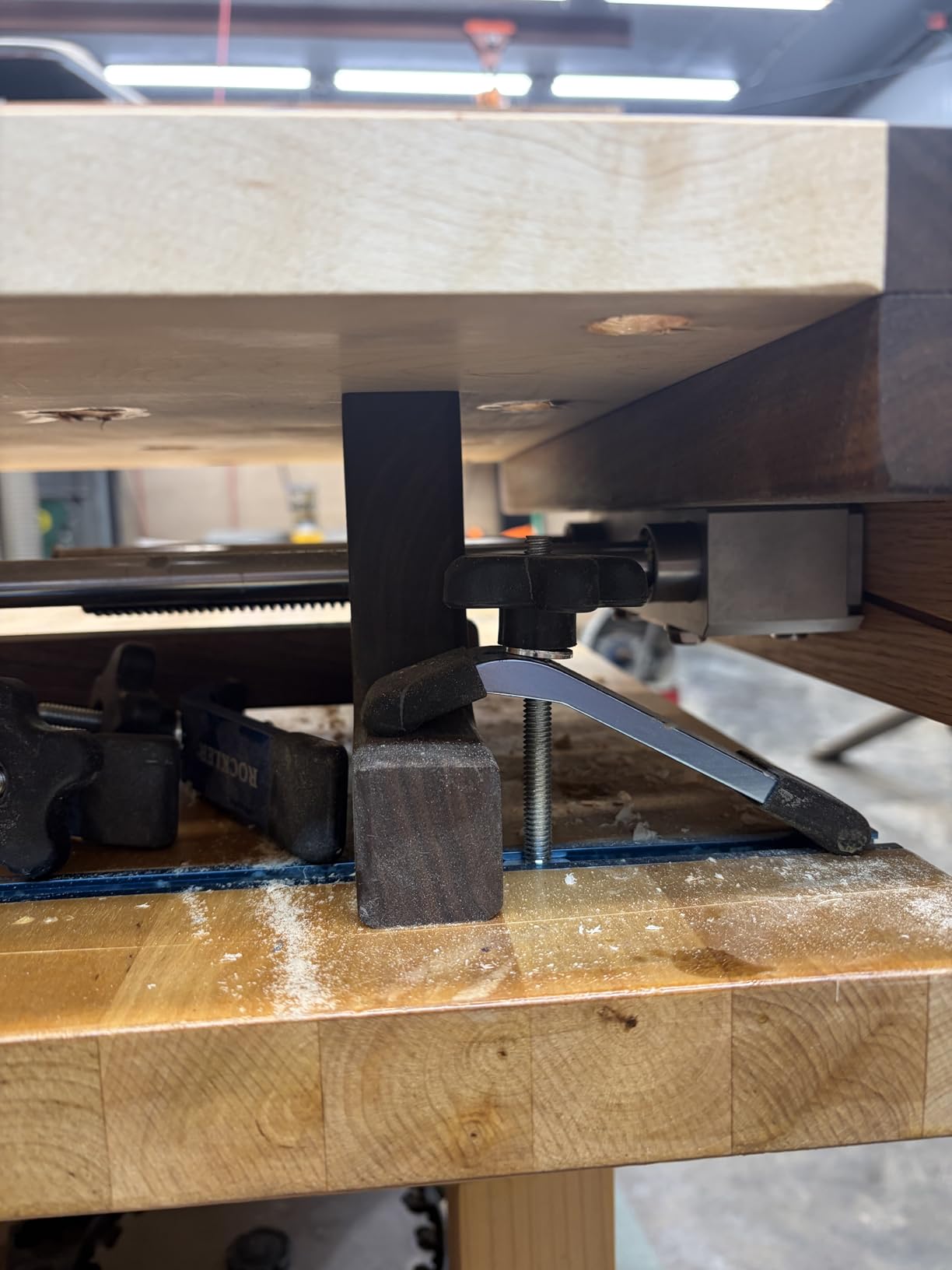 11-Inch Front-Mounted Woodworking Vise, CNC-Machined Precision Bench Vise for Woodworking Workbenches customer photo 1