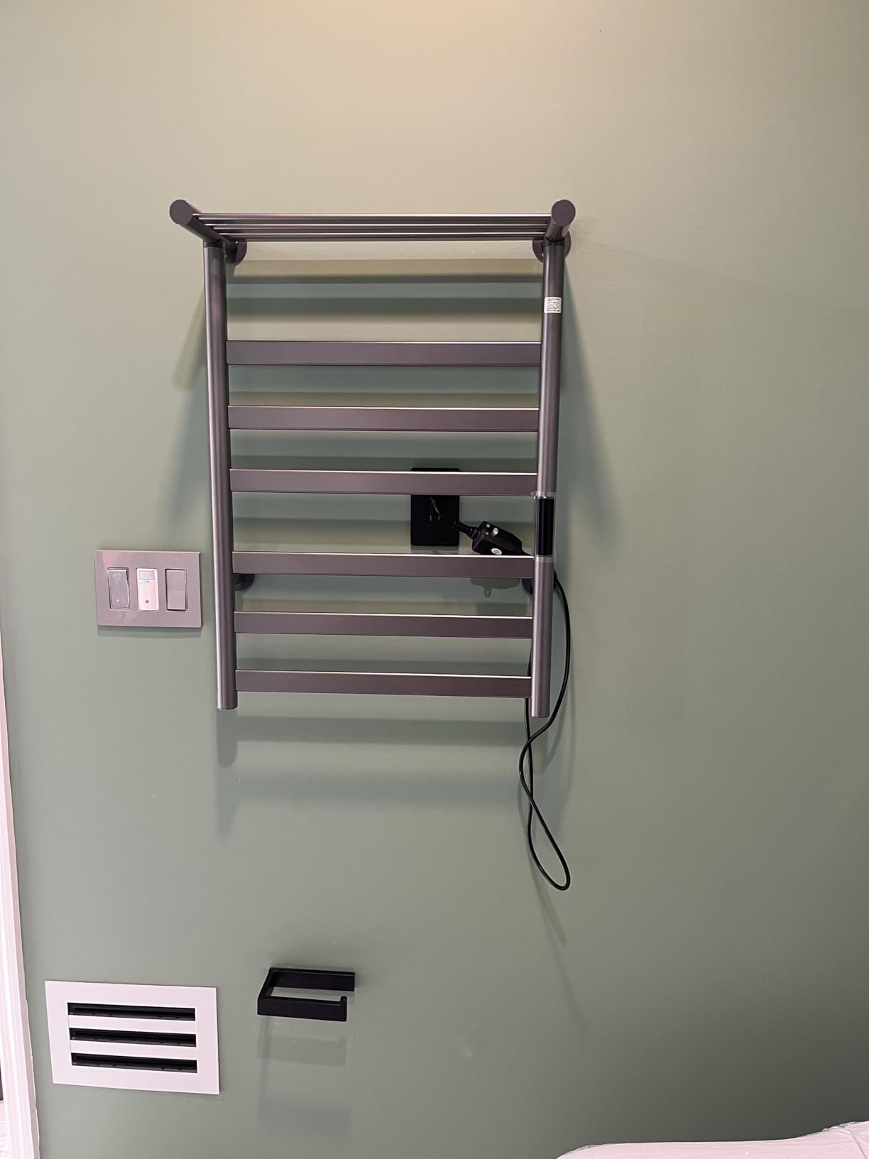 Towel Warmers for Bathroom, Heated Towel Racks, 8-Bar, Upgraded Extra-Wide Heating Area, Built-in Timer and Temperature Adjustment, Large Free-Standing Heated, Black customer photo 1