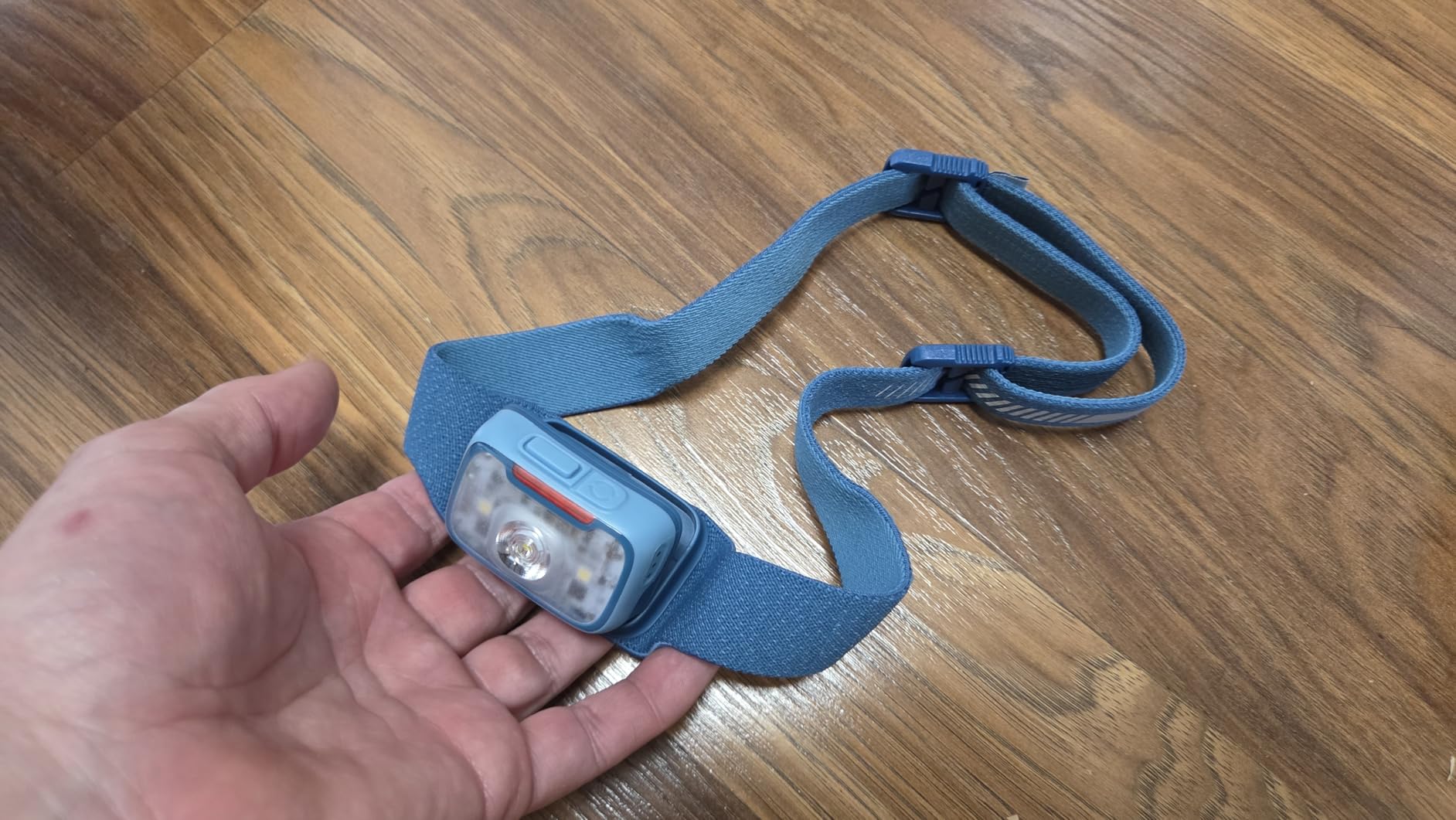 BioLite Range 500 Headlamp, Waterproof, USB-C, 500L & 100m Beam, Slate Blue customer photo 2