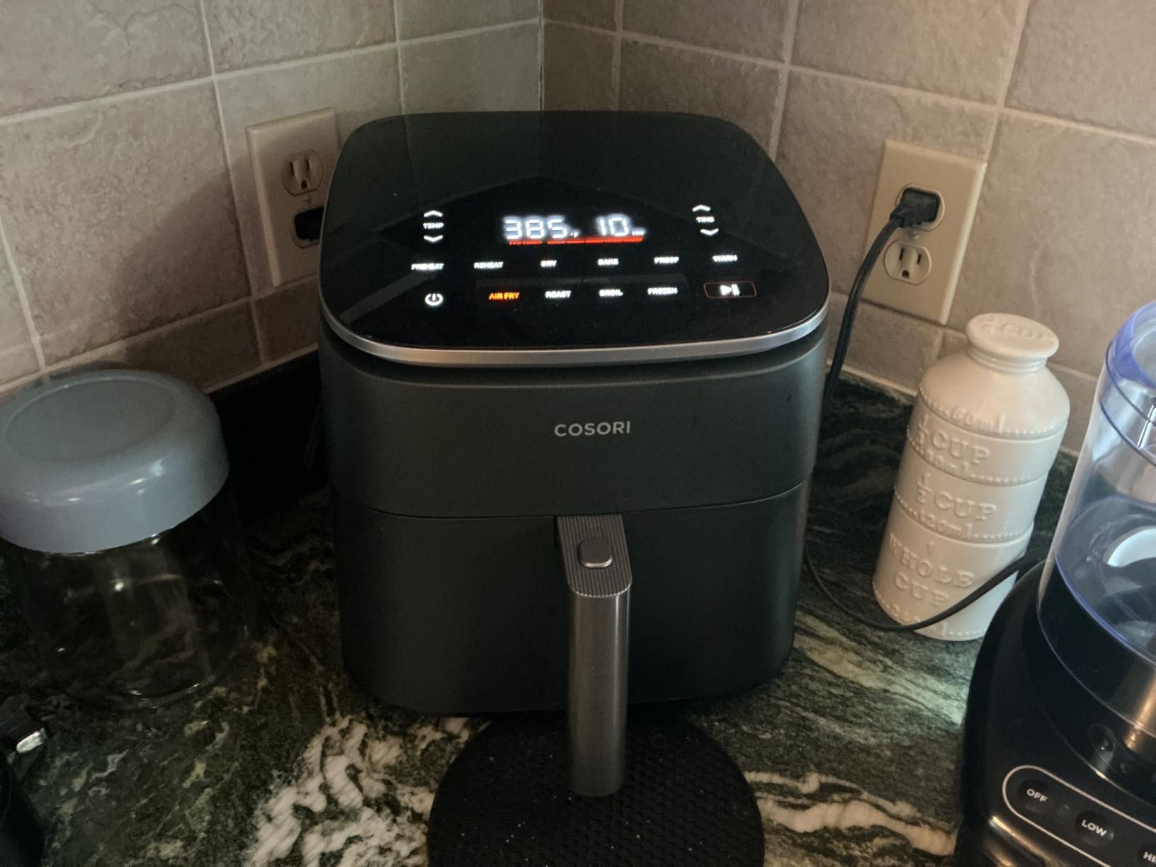 Cosori TurboBlaze Smart Air Fryer 6 Qt, Shake Reminders, 9-in-1, Cream, 90-450F, 5 Fan Speeds, Air Fry, Roast, Bake, Broil, Dry, Frozen, Proof, Reheat, Keep Warm, Remote Control, Nonstick customer photo 1