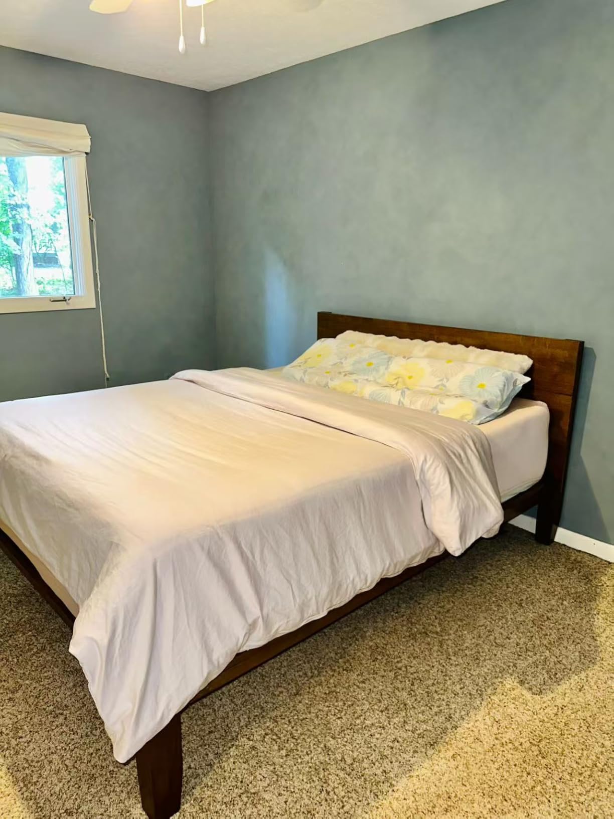Mikor Queen Japanese Joinery Bed Frame with Headboard, Solid Rubberwood Platform Bed, 1500 Lbs Heavy Duty, SGS Certified, No-Tool Setup, Storage Shelf, USB-A/C Port, No Box Spring Needed customer photo 2